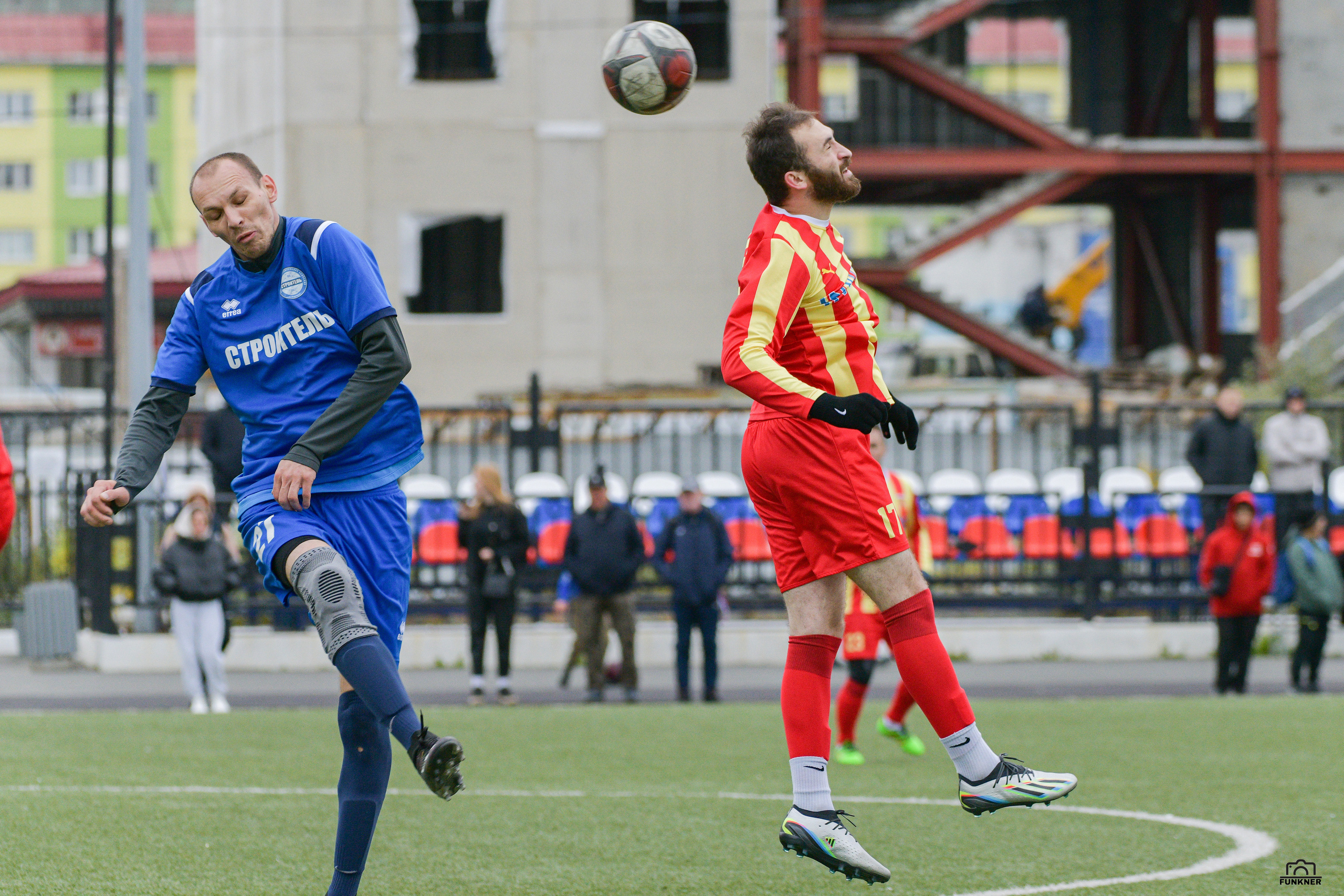Чемпионат г. Норильска по футболу. Финал «Строитель» — «Алания». Свой взгляд через объектив