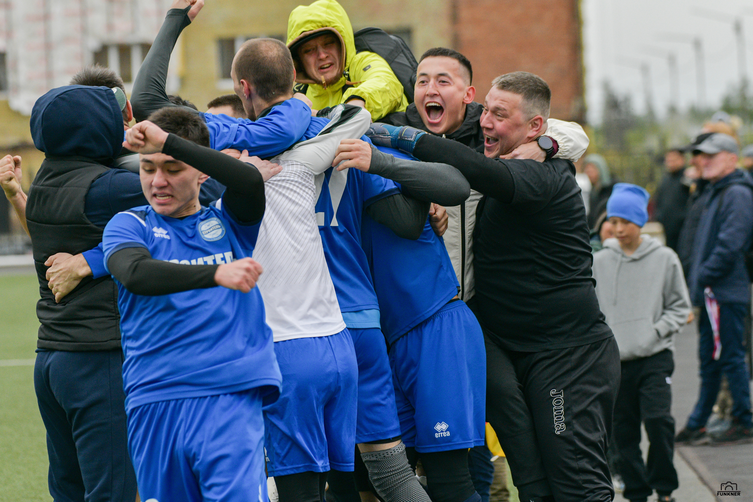 Чемпионат г. Норильска по футболу. Финал «Строитель» — «Алания». Свой взгляд через объектив