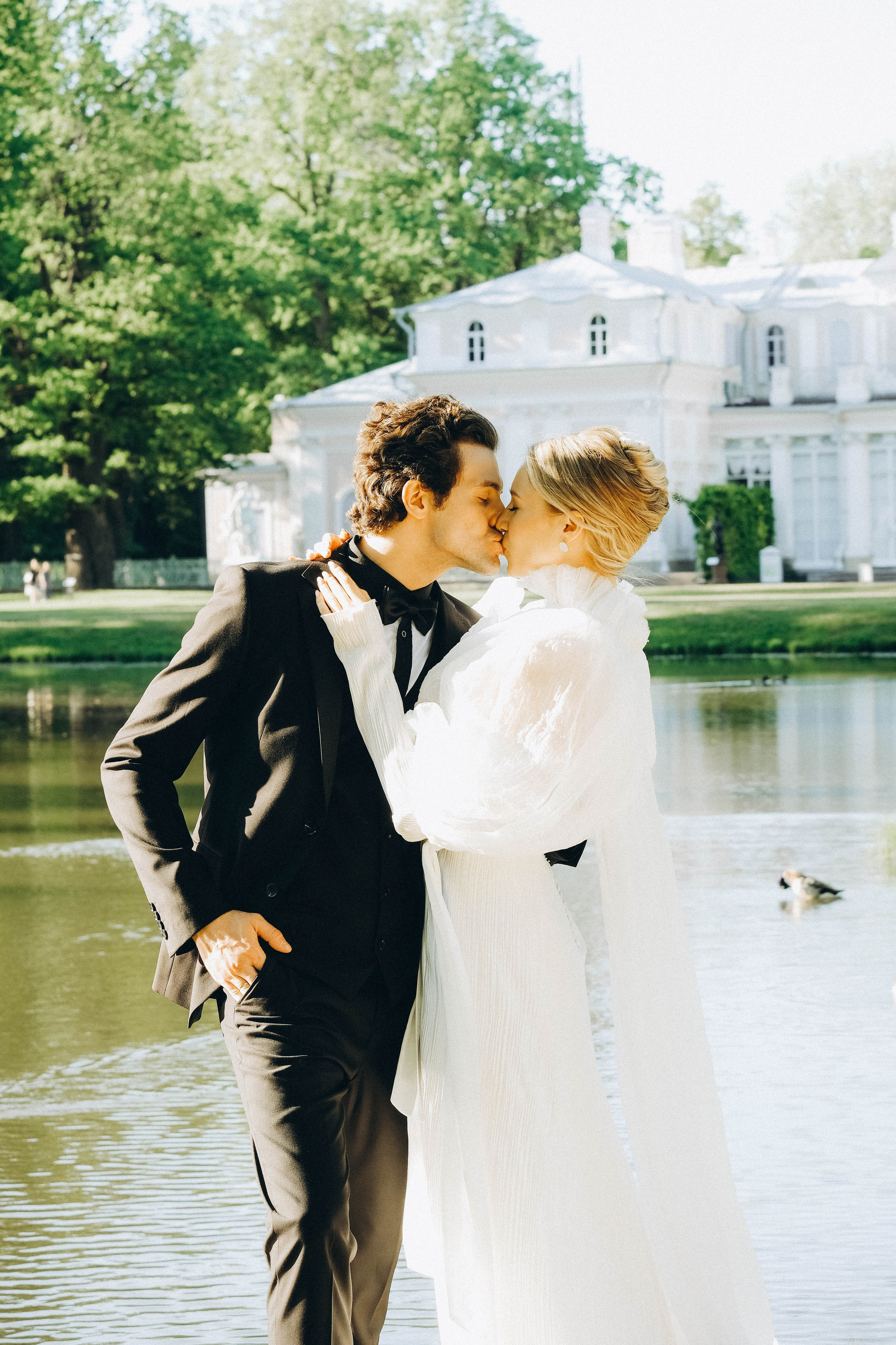 СВАДЕБНАЯ СЬЕМКА В ПАРКЕ ОРАНИЕНБАУМ. Профессиональный фотограф, Санкт-Петербург — Виктория Богомолова