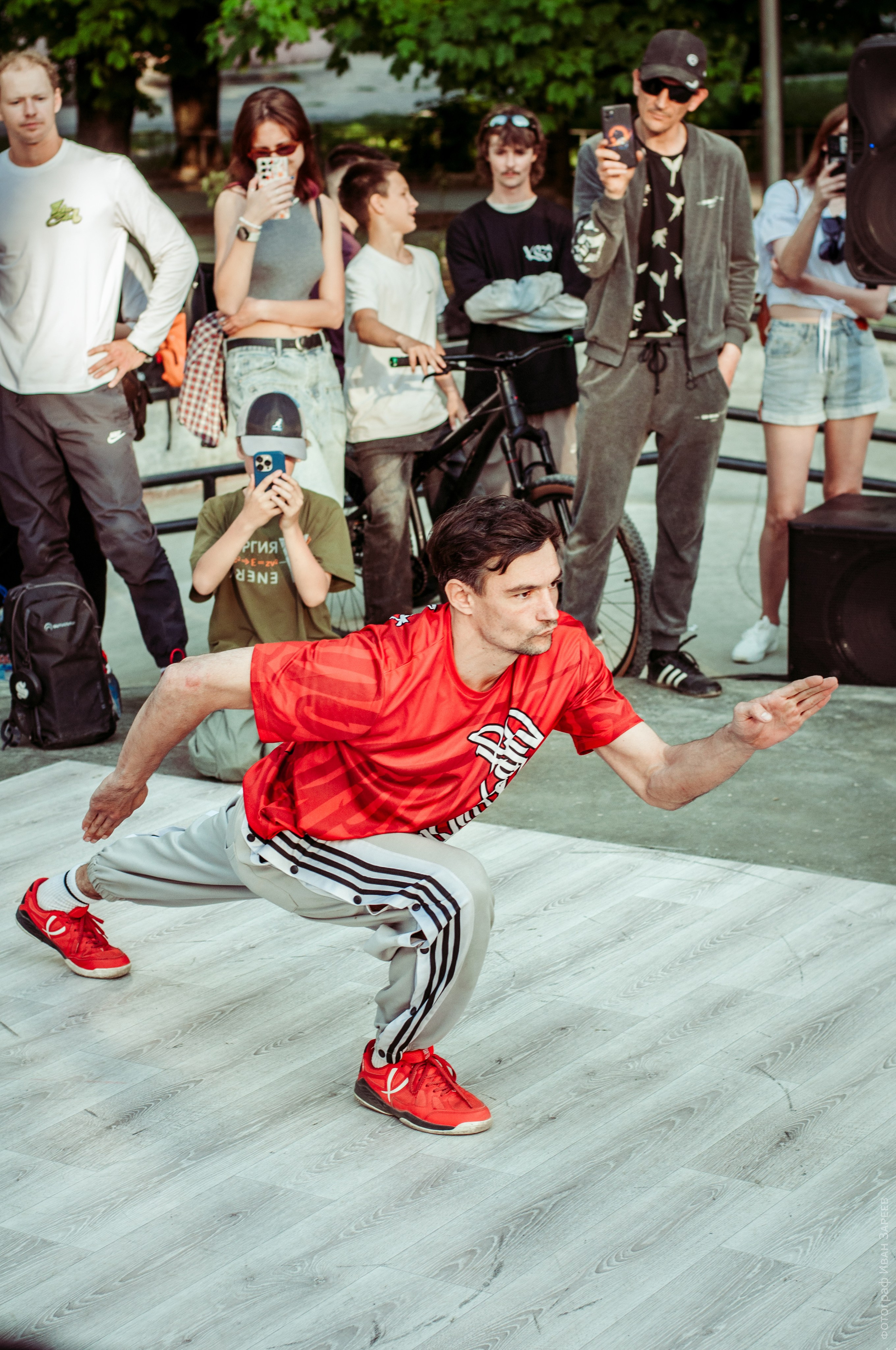 Граффити и брейкинг. Репортажный фотограф в Симферополе Зареев Иван