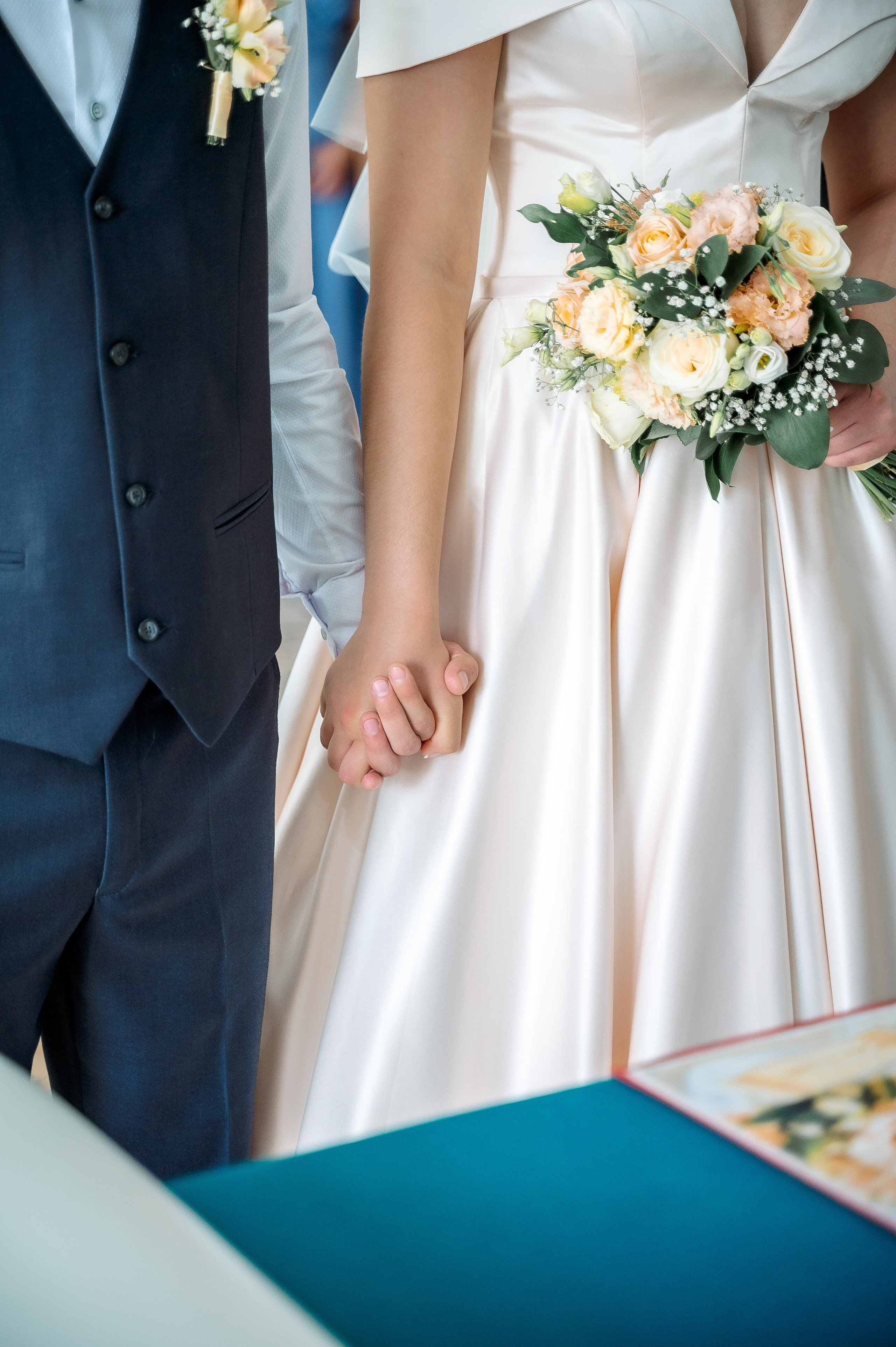 Фотограф для съемки в Балаковском ЗАГСе