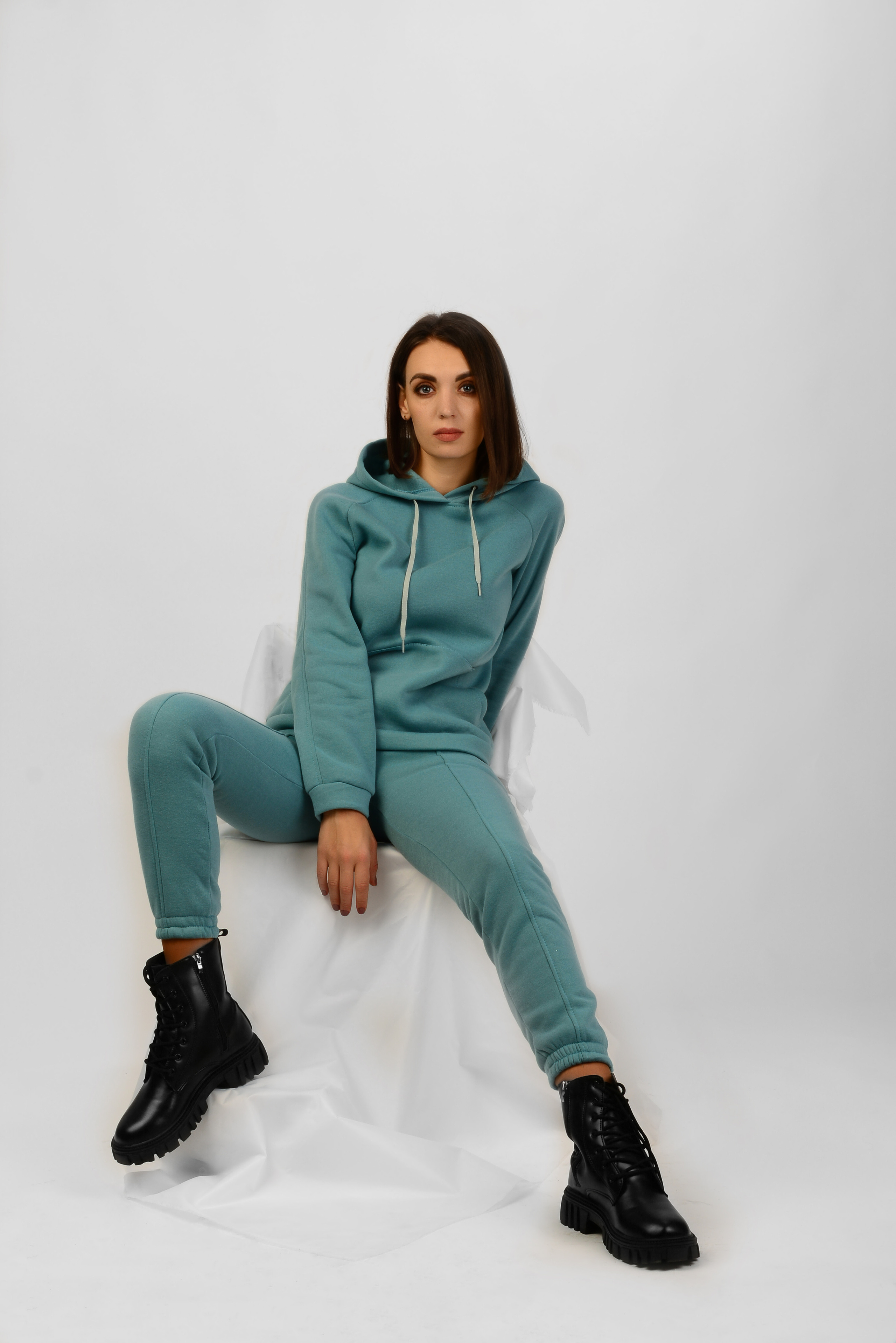 Фотосъемка для каталога showroom одежды, обуви и аксессуаров. Showbiz | Fashion | Reportage