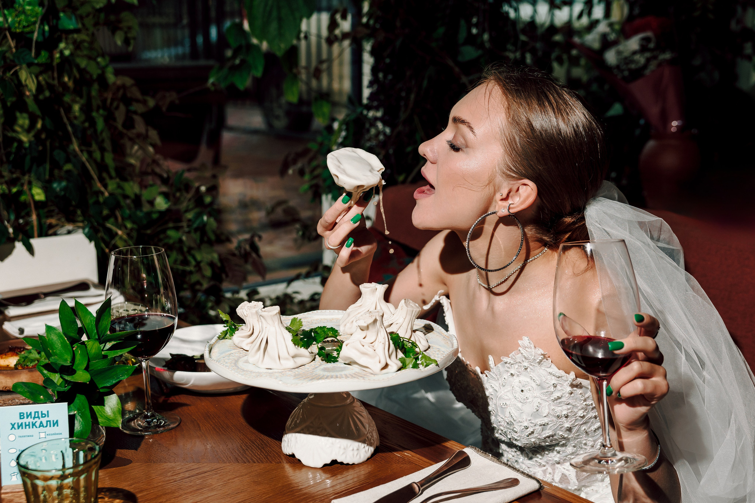 Проект — Девочки хотят хинкали. Лёшка Варзегов — фотограф