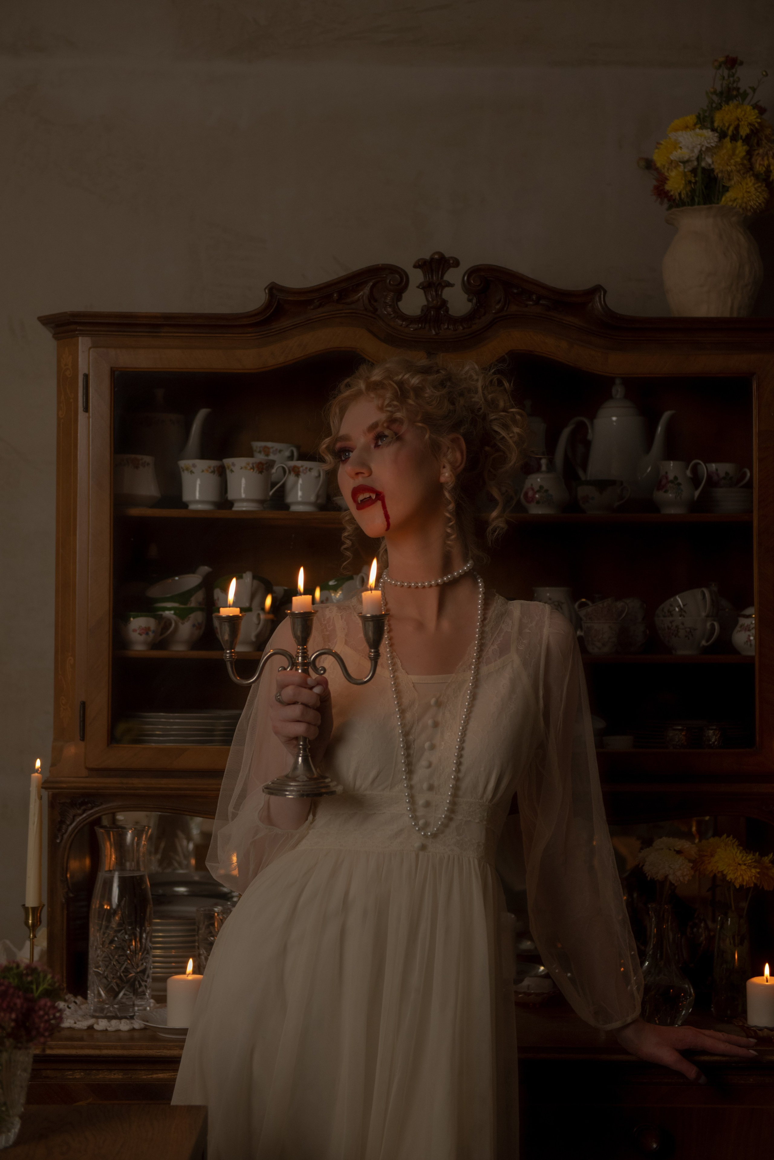 Вампирская тематика. Портретный фотограф в Казани Тумурзина Камила