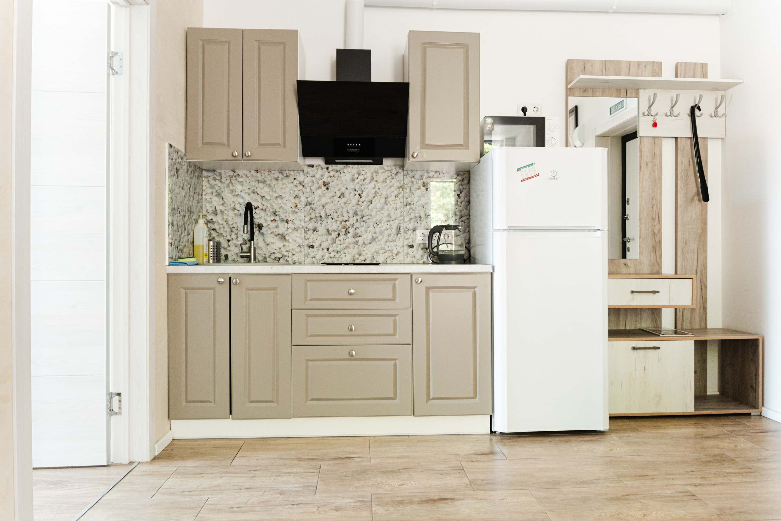 WHALE APART Apartments Svetlogorsk. Content shooting. KRIS KRUPINNIKOVA