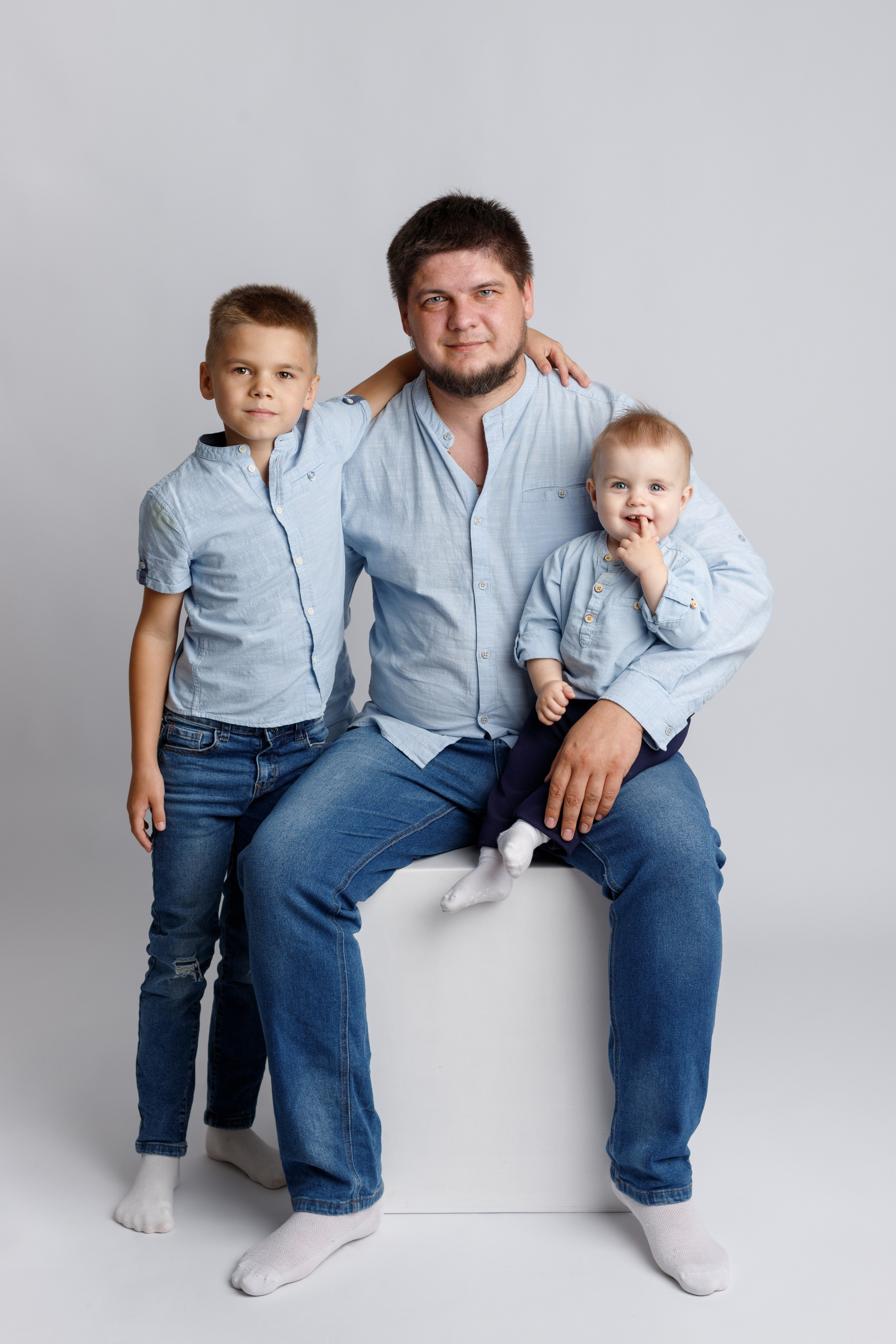 Влад «Первый тортик». Фотограф новорожденных в г. Оренбурге Екатерина Козлова