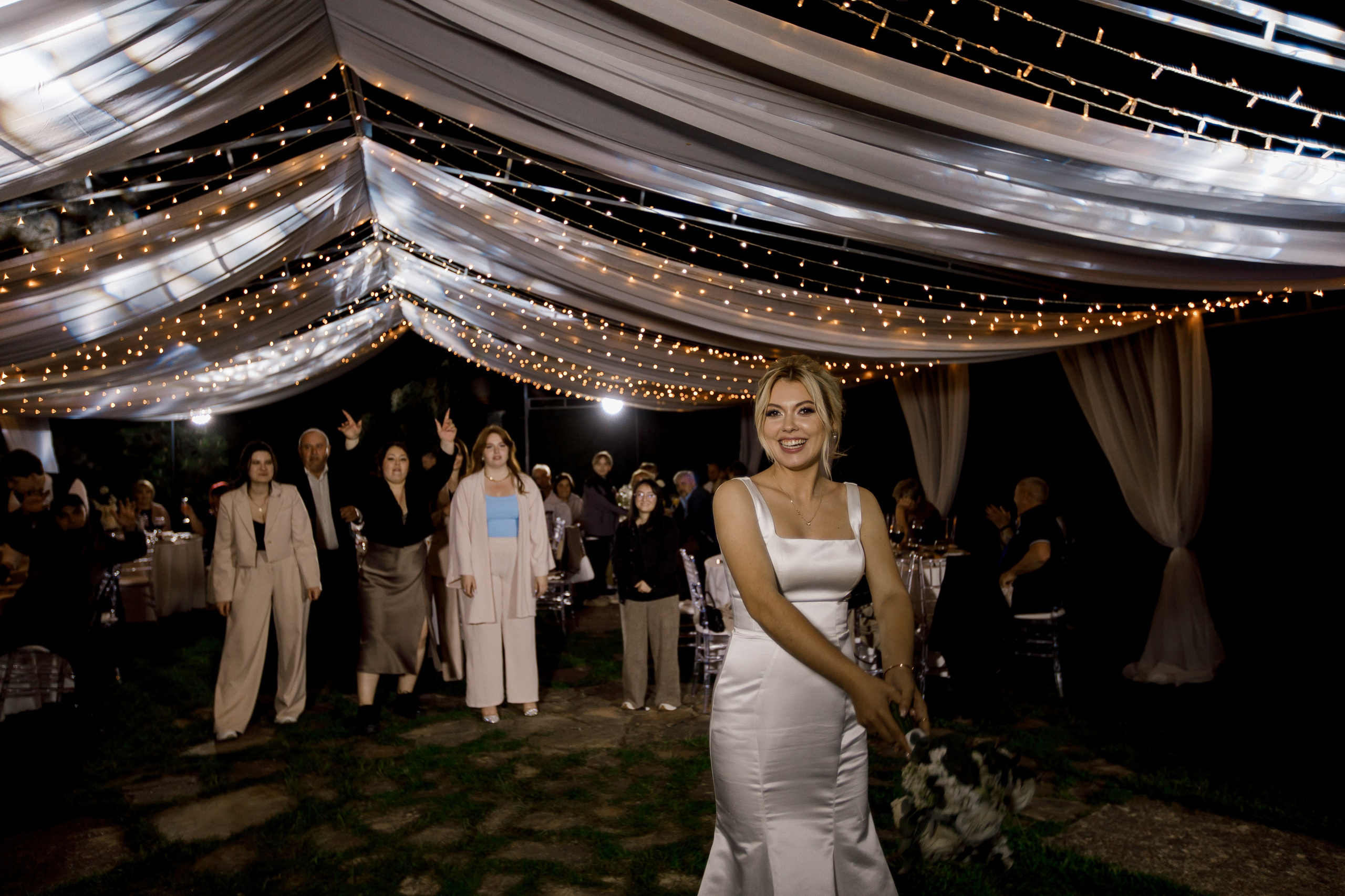 Денис и Алина. Белый замок. Фотограф Анна Лейман. Севастополь