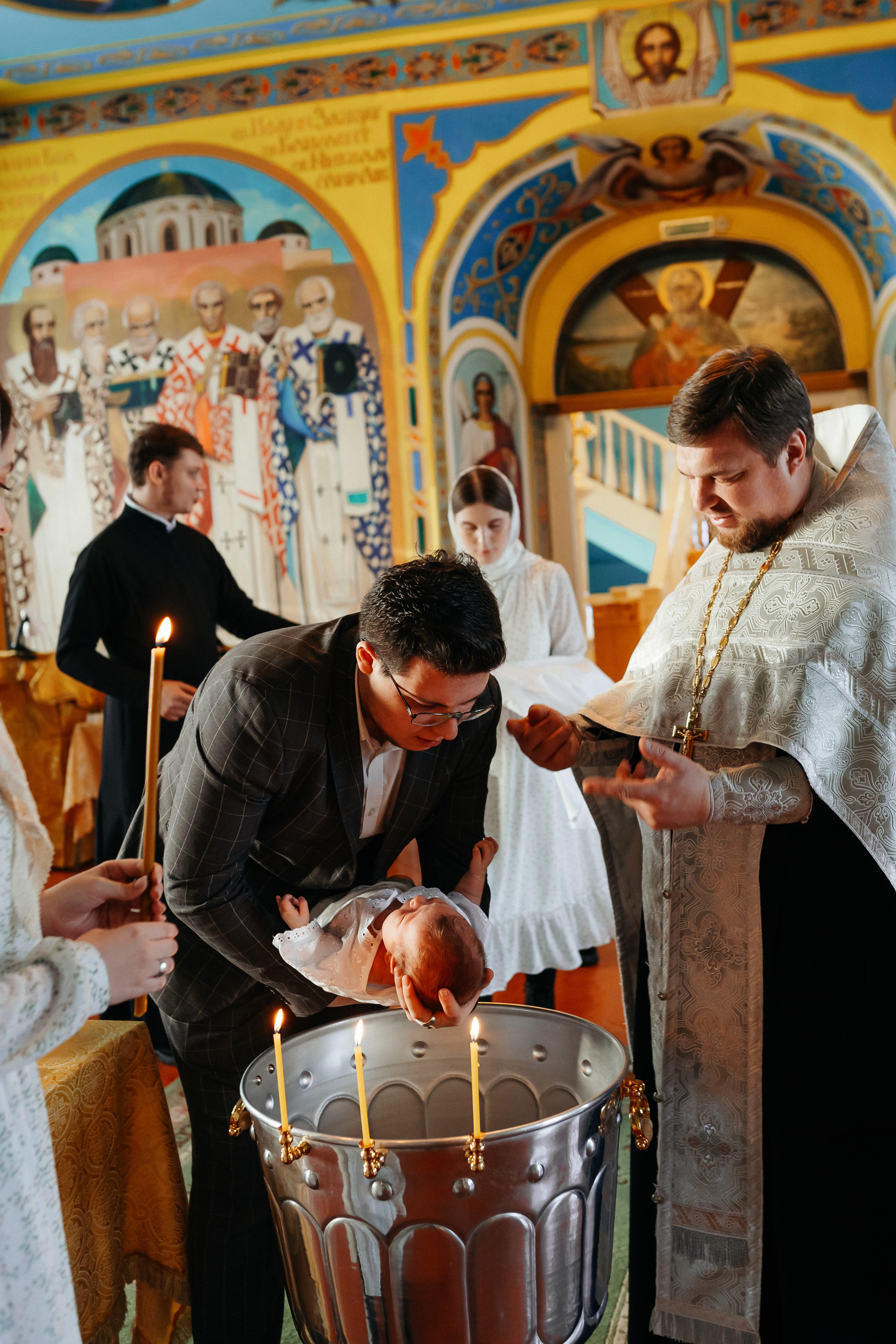Фотосъемка крещения. Фотограф Ким Наталья в Красноярске