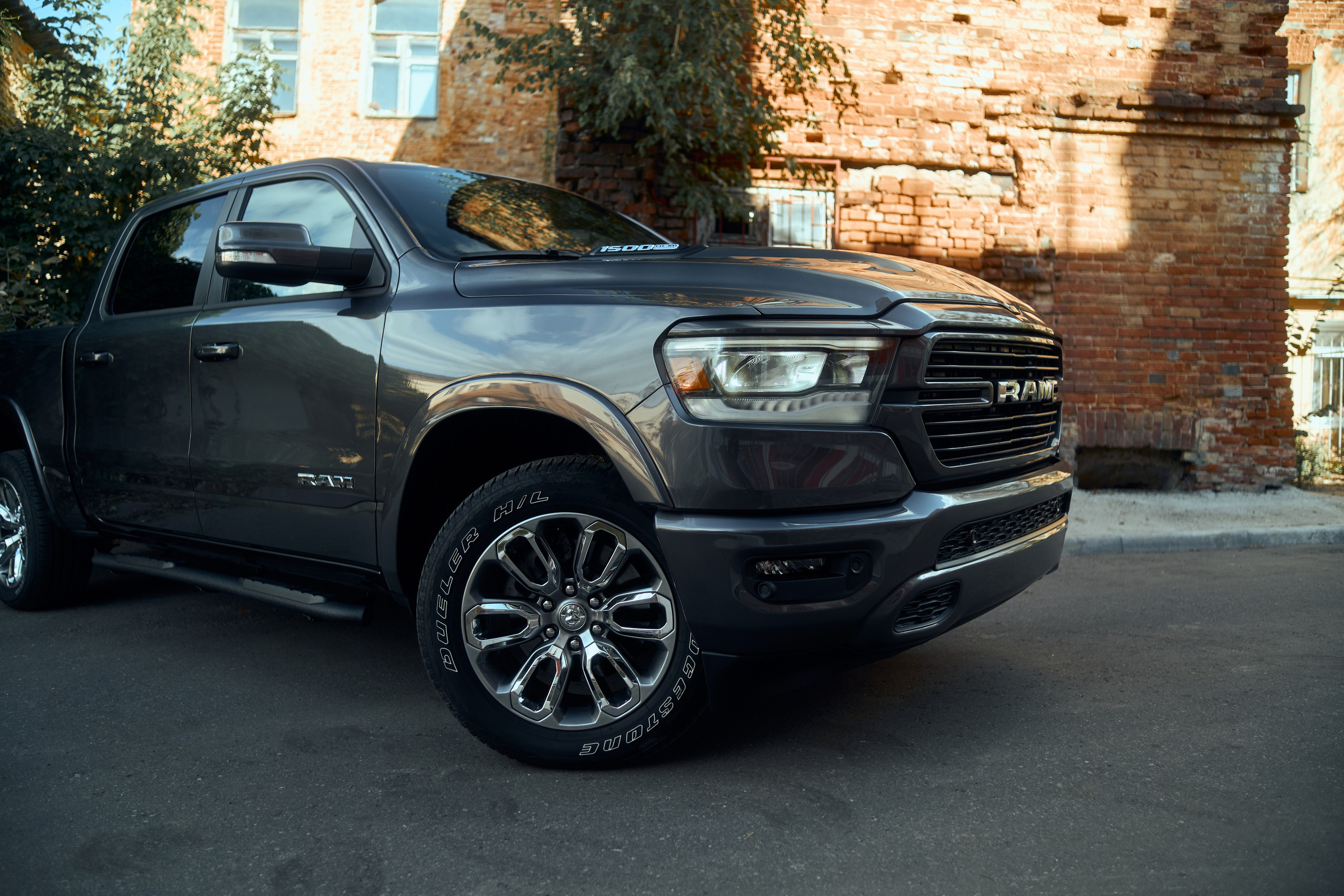 Фотографии RAM 1500 Laramie