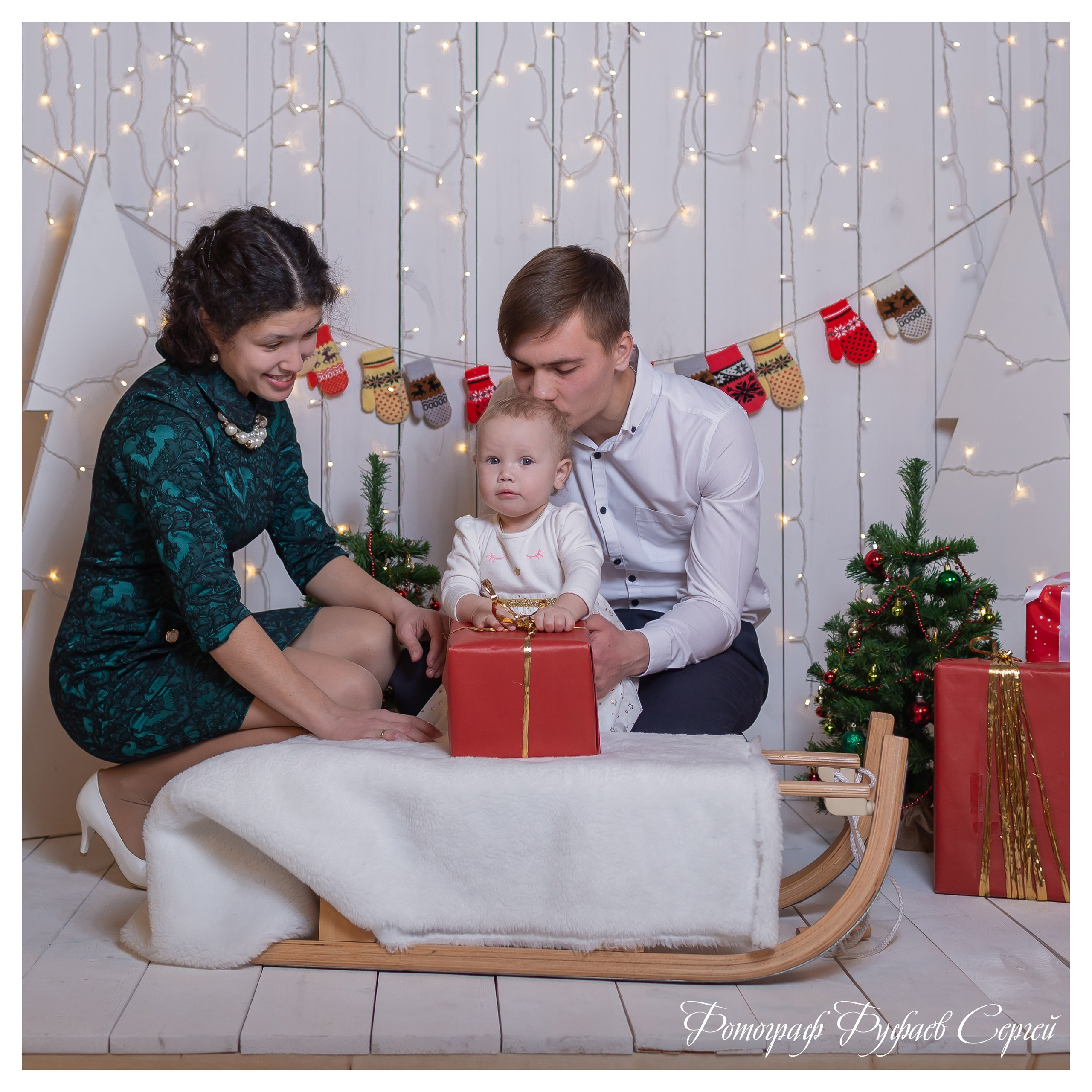 Семейные студийные фотосессии