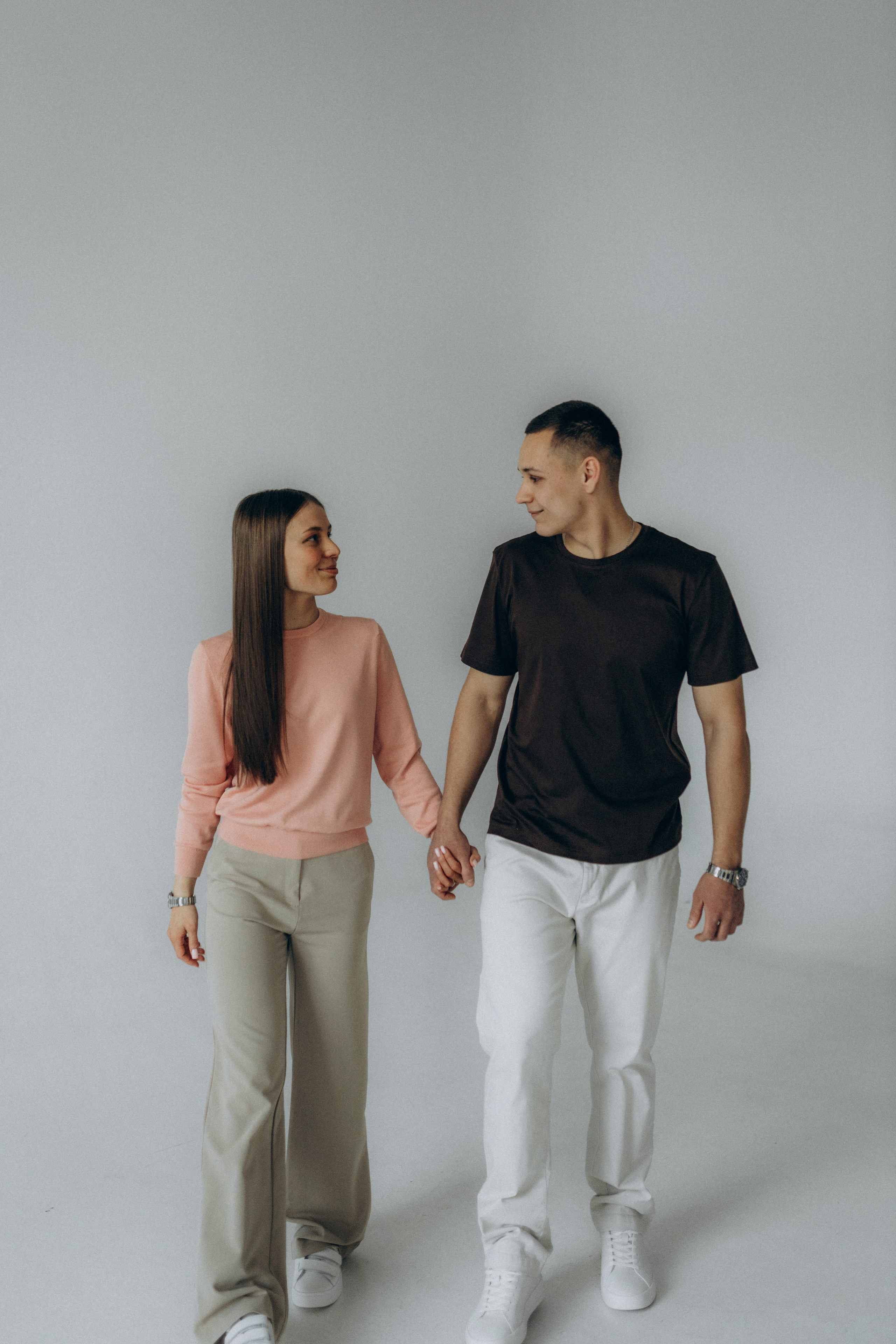 Семейная съёмка на циклораме. Фотограф НОГИНСК, Москва, Анастасия Белая