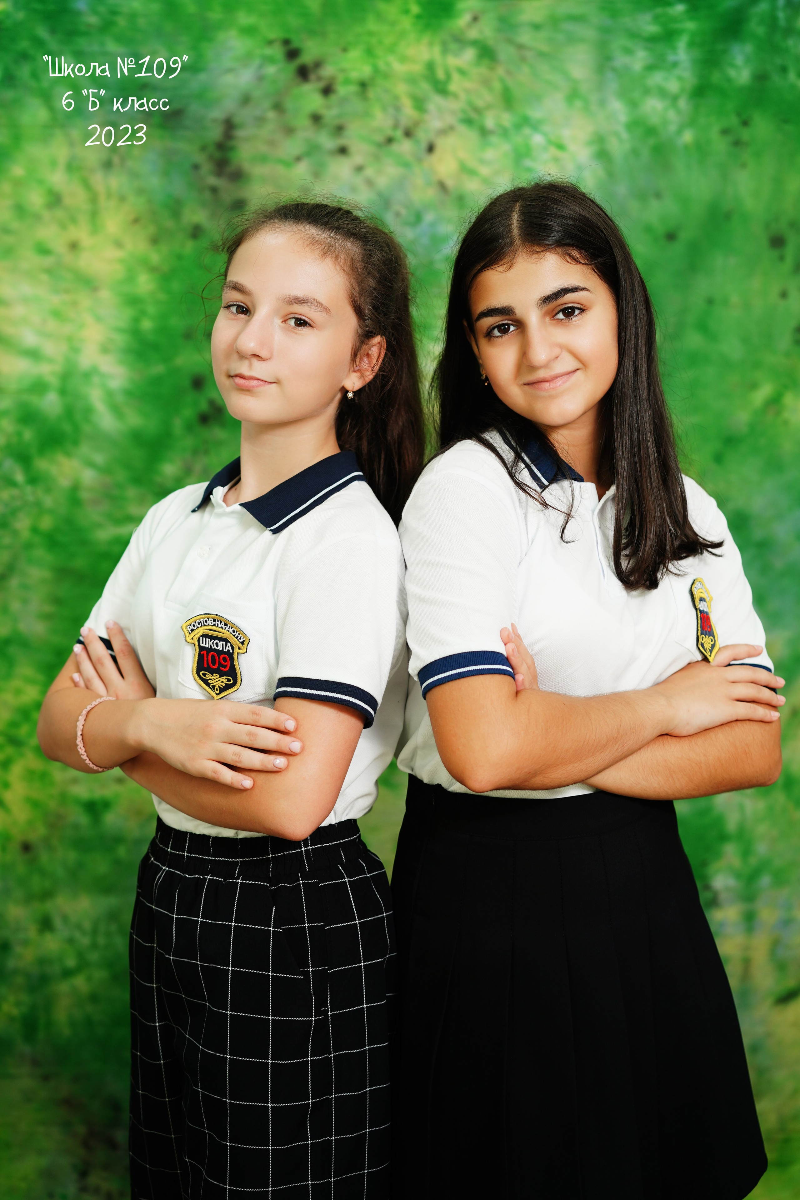 Мелкие группы / старшие классы. MEMENTO.Выпускные альбомы, школьные, юбилейные и другие книги. Ростов-на-Дону