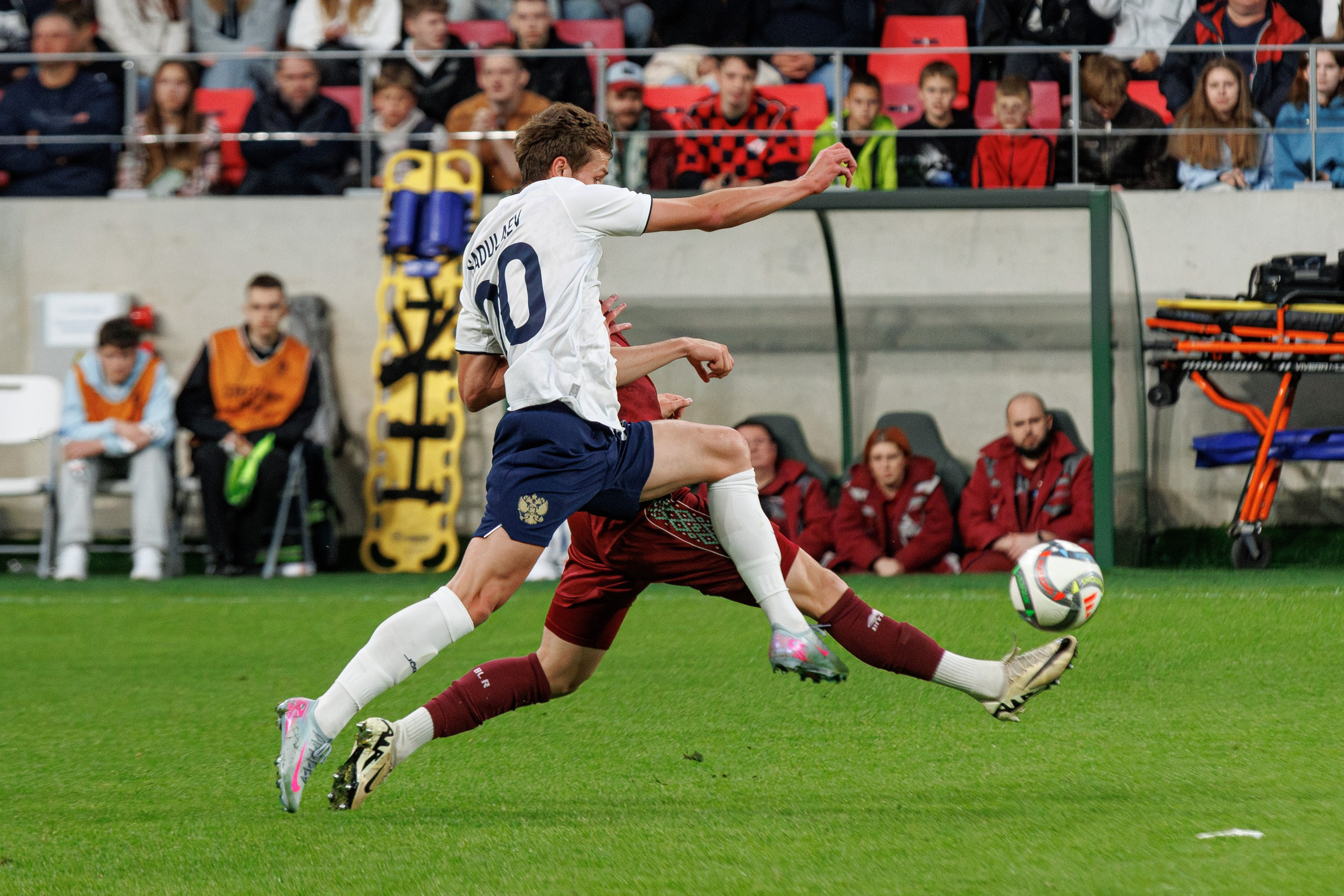 Товарищеский матч Россия — Беларусь. Спортивный фотограф Вадим Добедченков