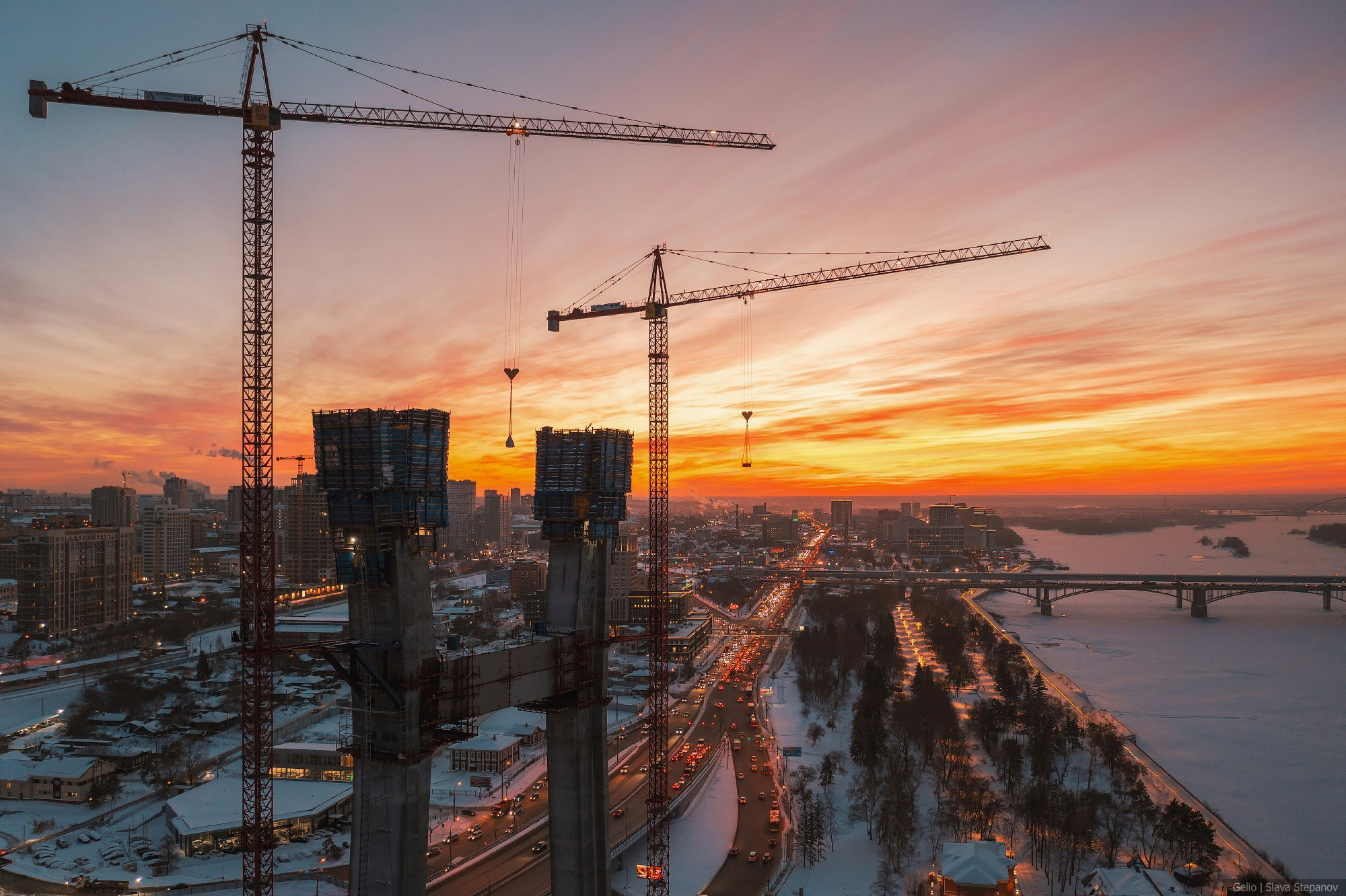 Строительство. Фотограф Слава Степанов, Gelio