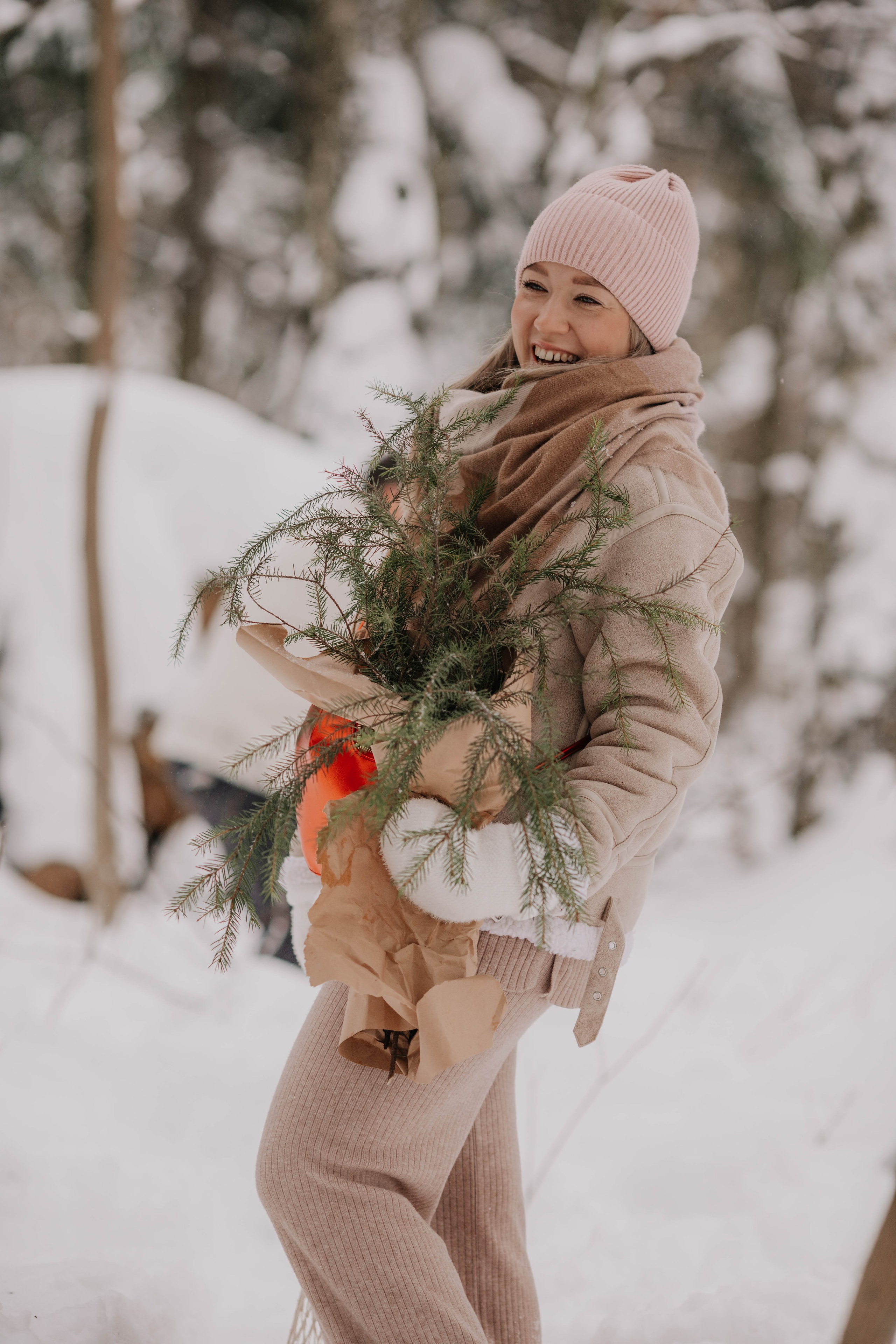 Лиля и семья Зимняя прогулка в лесу. Семейный и свадебный фотограф Видное Москва Екатерина Пятова