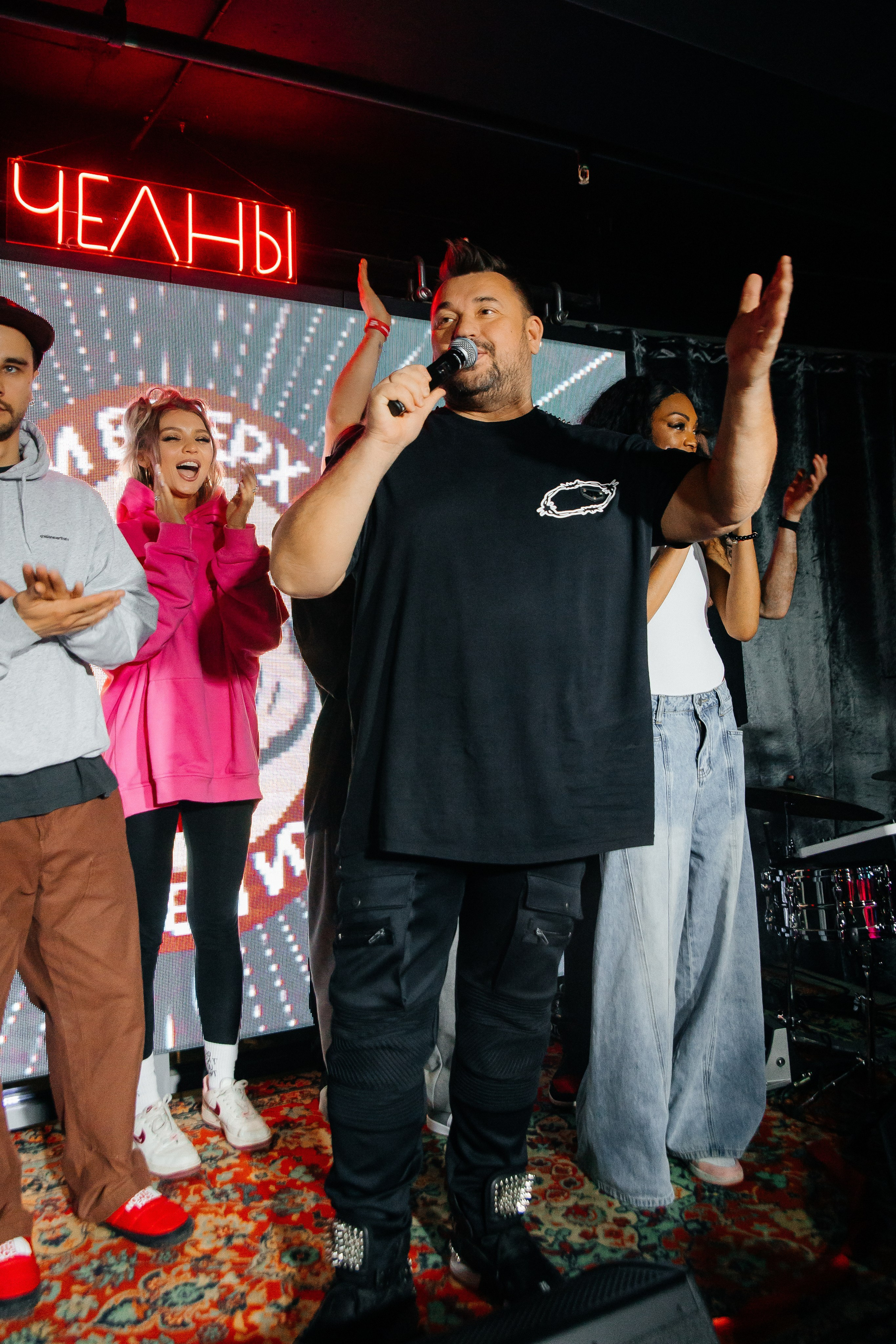 Открытие РукиВверхБар Челны. Фотограф Егор Сухов