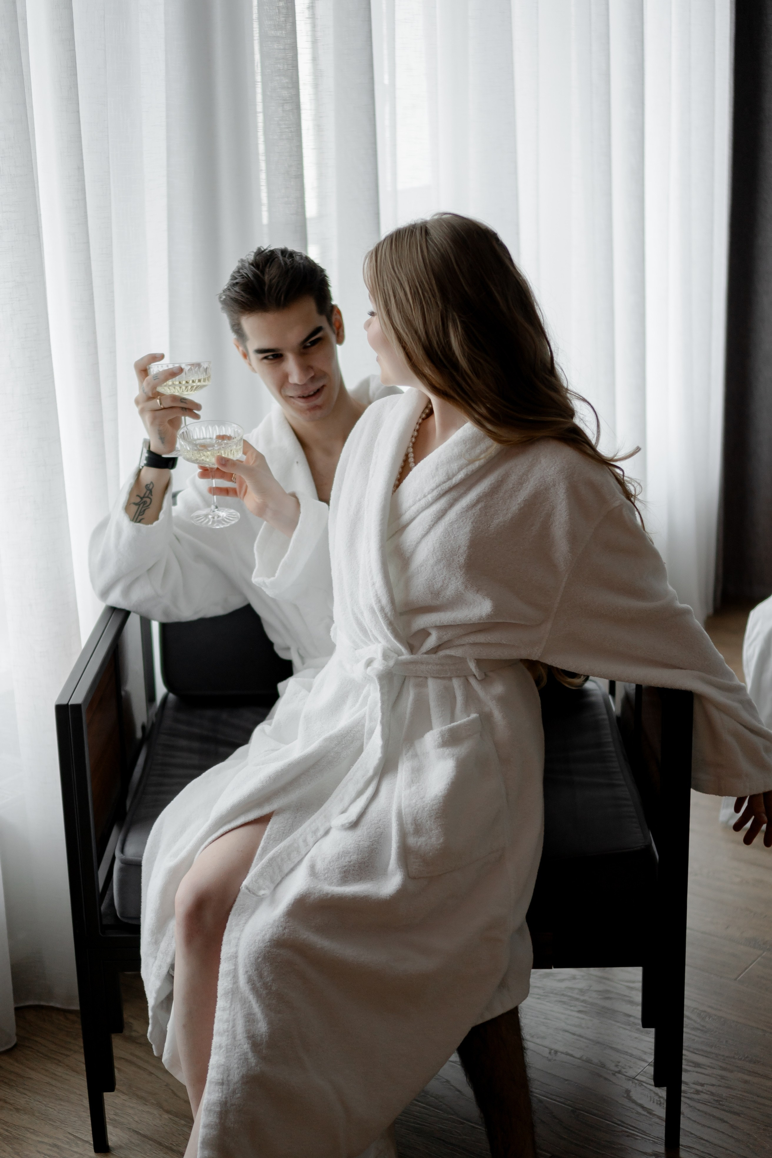 УТРО ЖЕНИХА И НЕВЕСТЫ (СНЯТО В СИБИРЕ В НИЖНЕВАРТОВСКЕ). Профессиональный фотограф, Санкт-Петербург — Виктория Богомолова