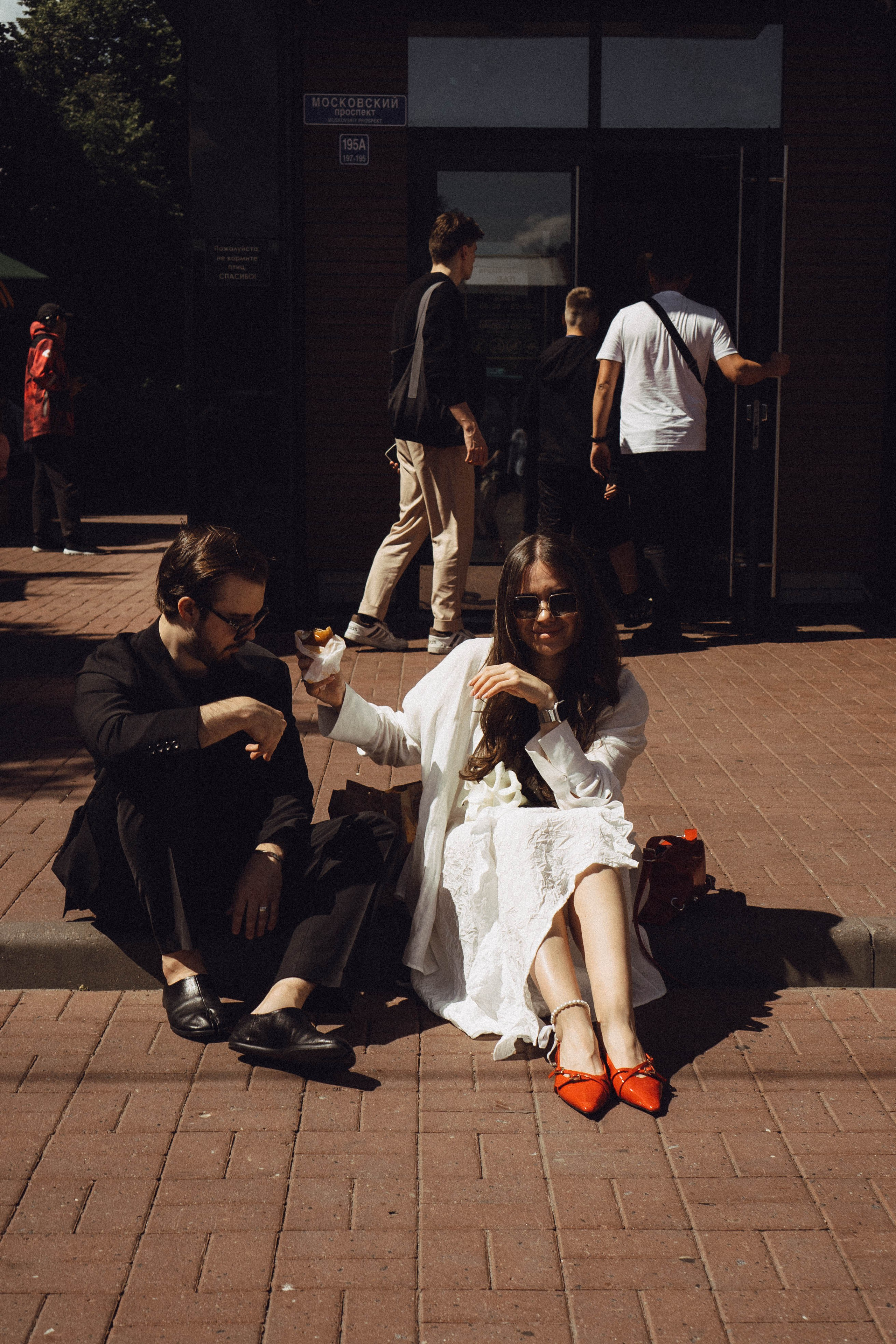 СВАДЕБНАЯ СЬЕМКА В ПАРКЕ ПОБЕДЫ И ПРОГУЛКА ПО МОСКОВСКОМУ ПРОСПЕКТУ. Профессиональный фотограф, Санкт-Петербург — Виктория Богомолова