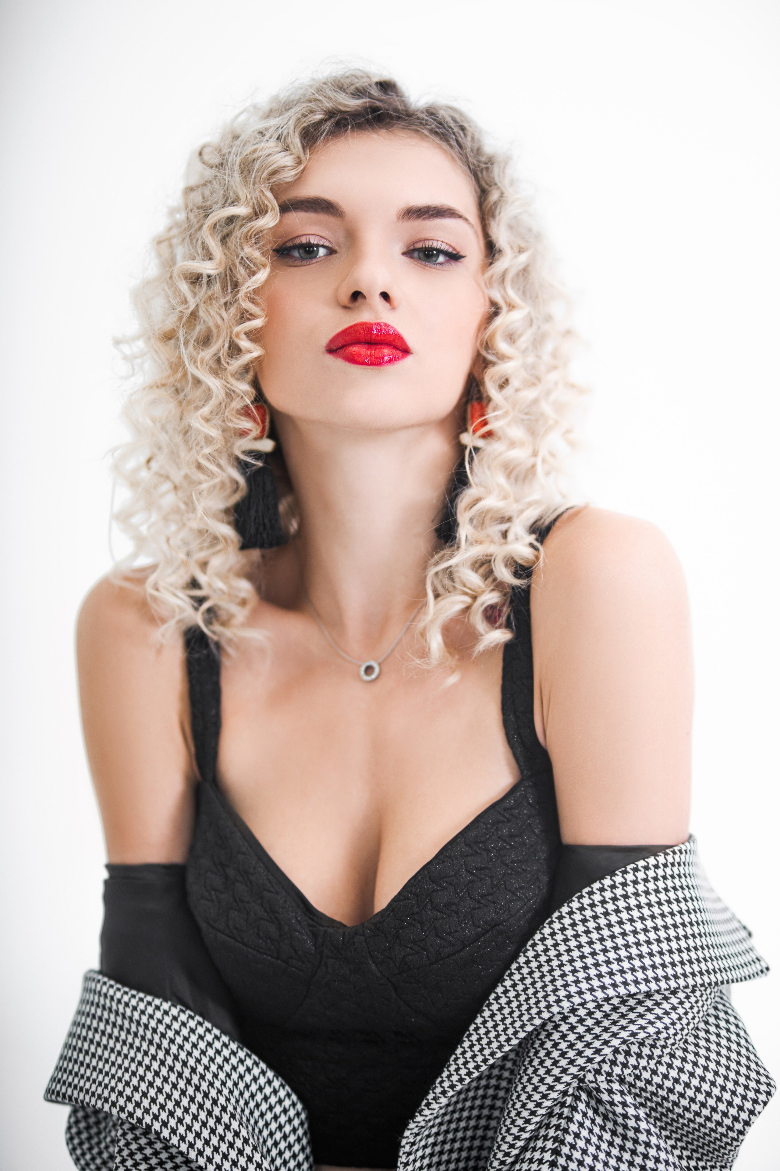 Дизайн. Владислав Кожух | Фотограф | Видеограф | Режиссёр