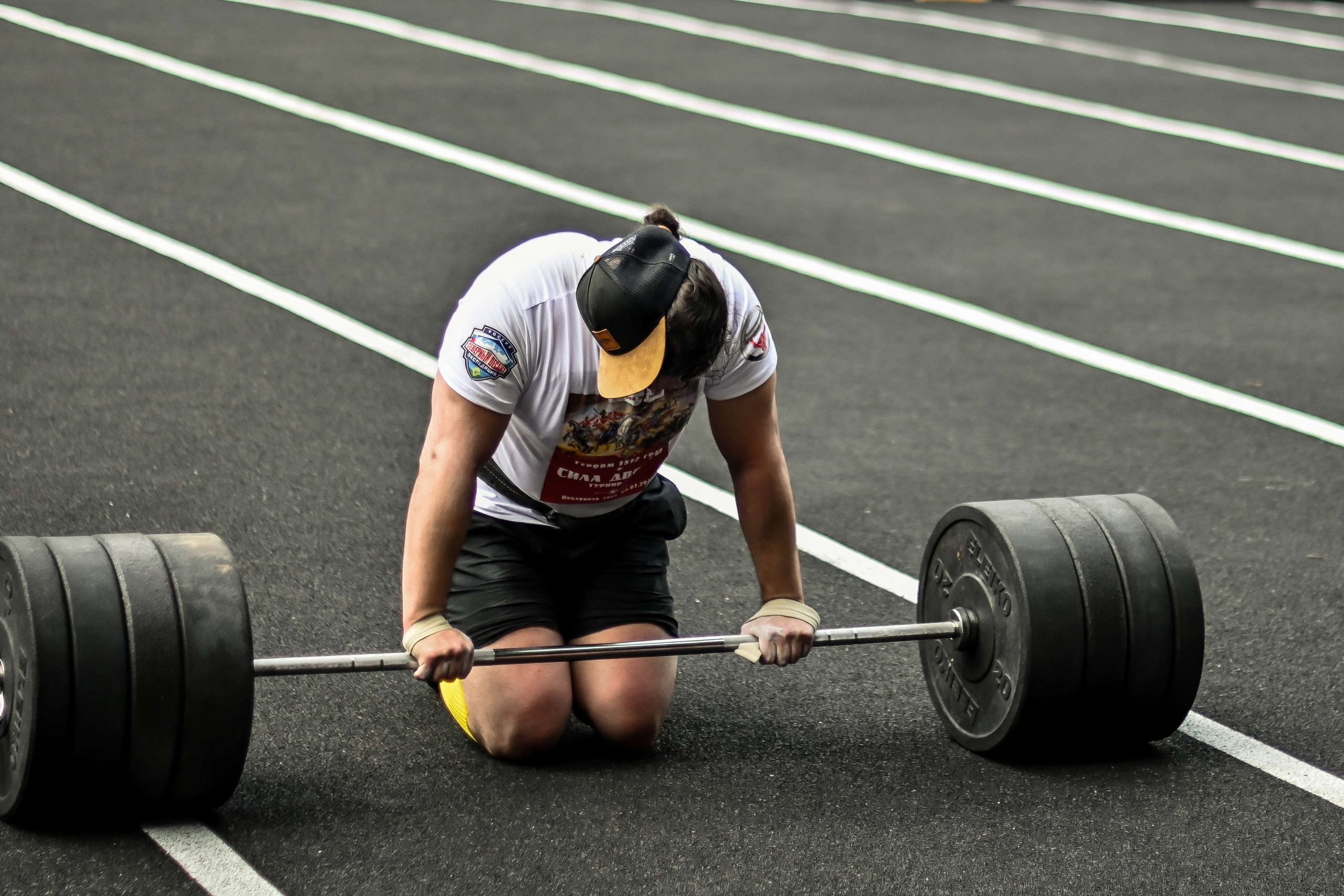 СТРОНГ. Фотограф для бизнесконтента, репортажей и семейного альбома в Москве