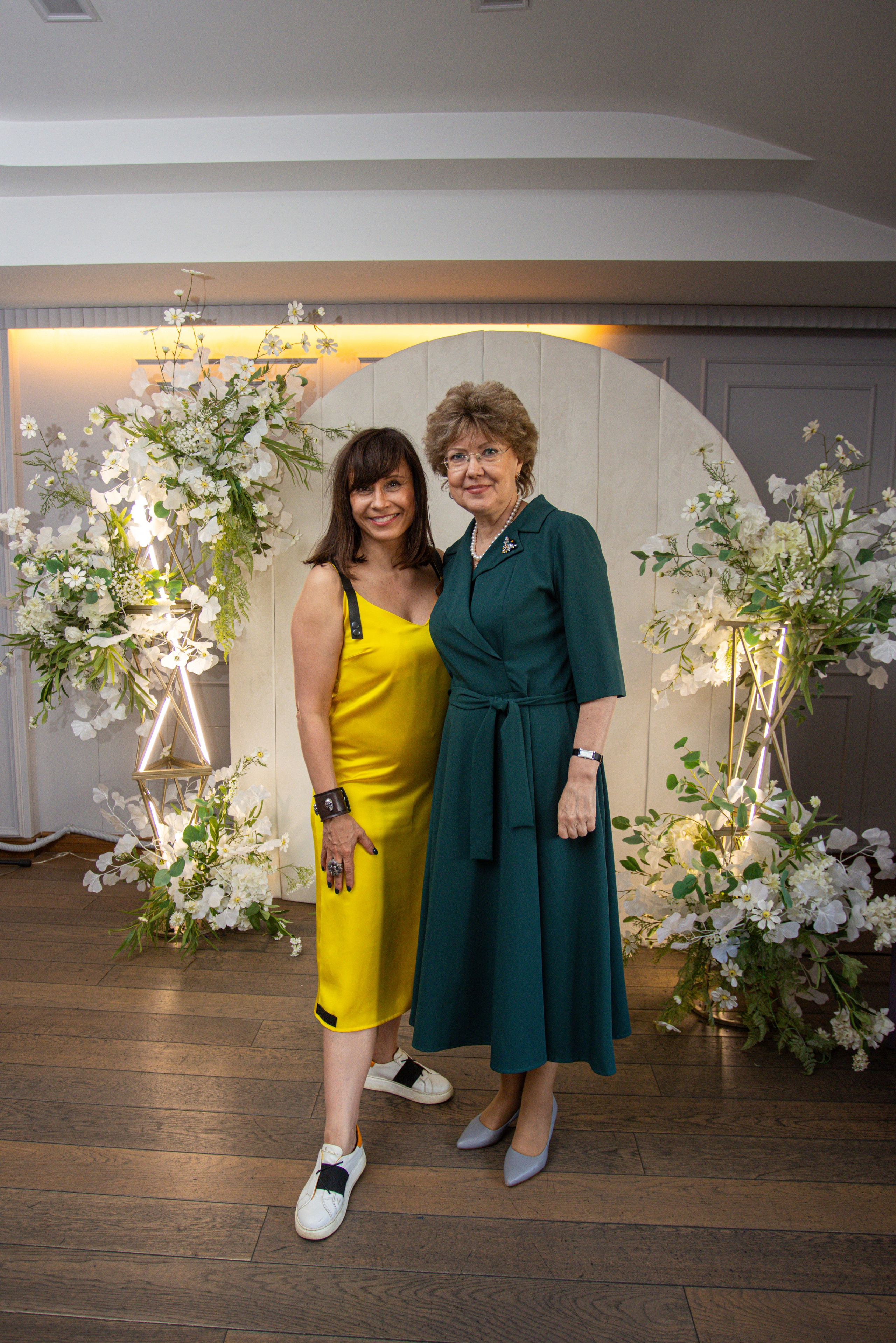 Встреча выпускников. Стоматологи СПб. Семейный фотограф в Вышнем Волочке — Ульяна Иванова | Фотосессии для всей семьи