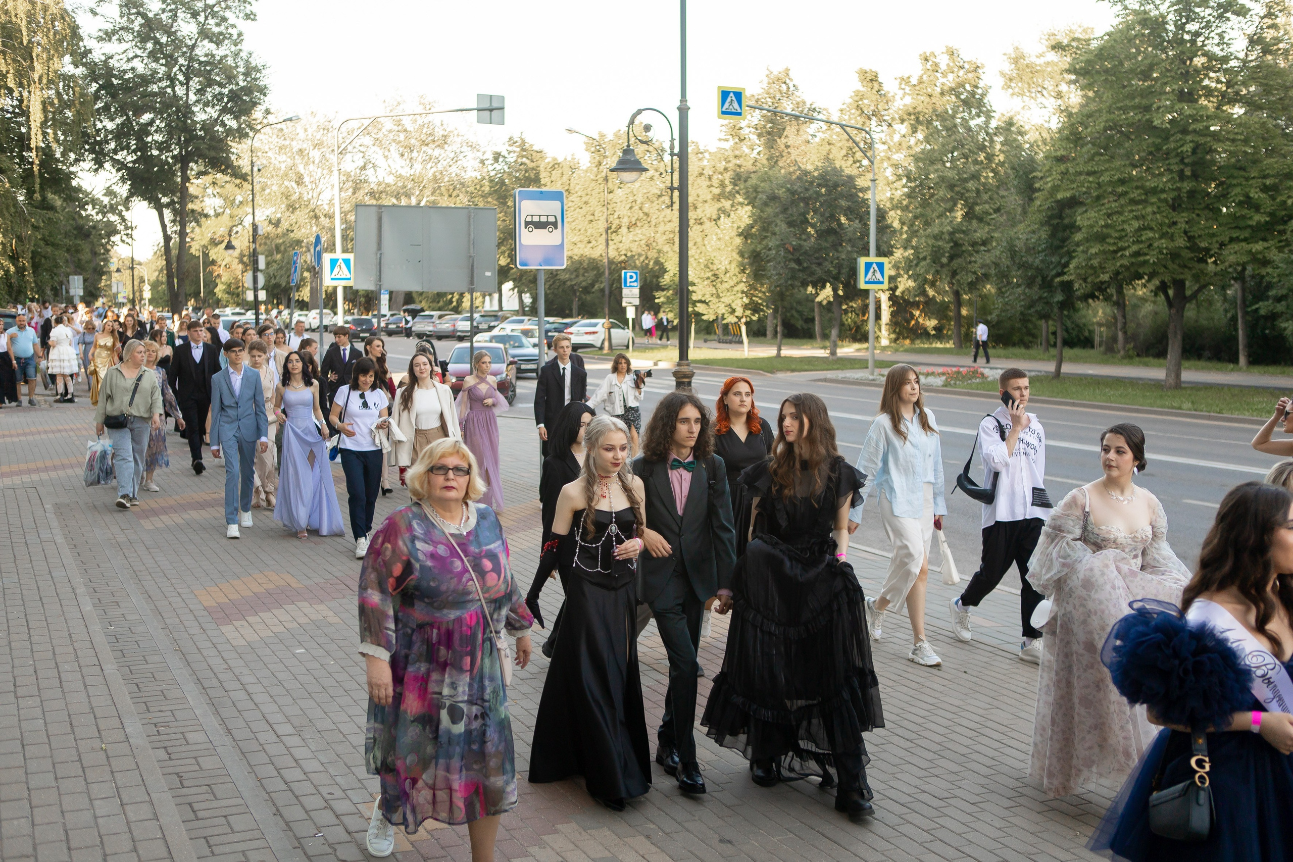 Выпускной Гимназия 12 2024 г. Свадебный и портретный Фотограф в Липецке Дмитрий Котюков