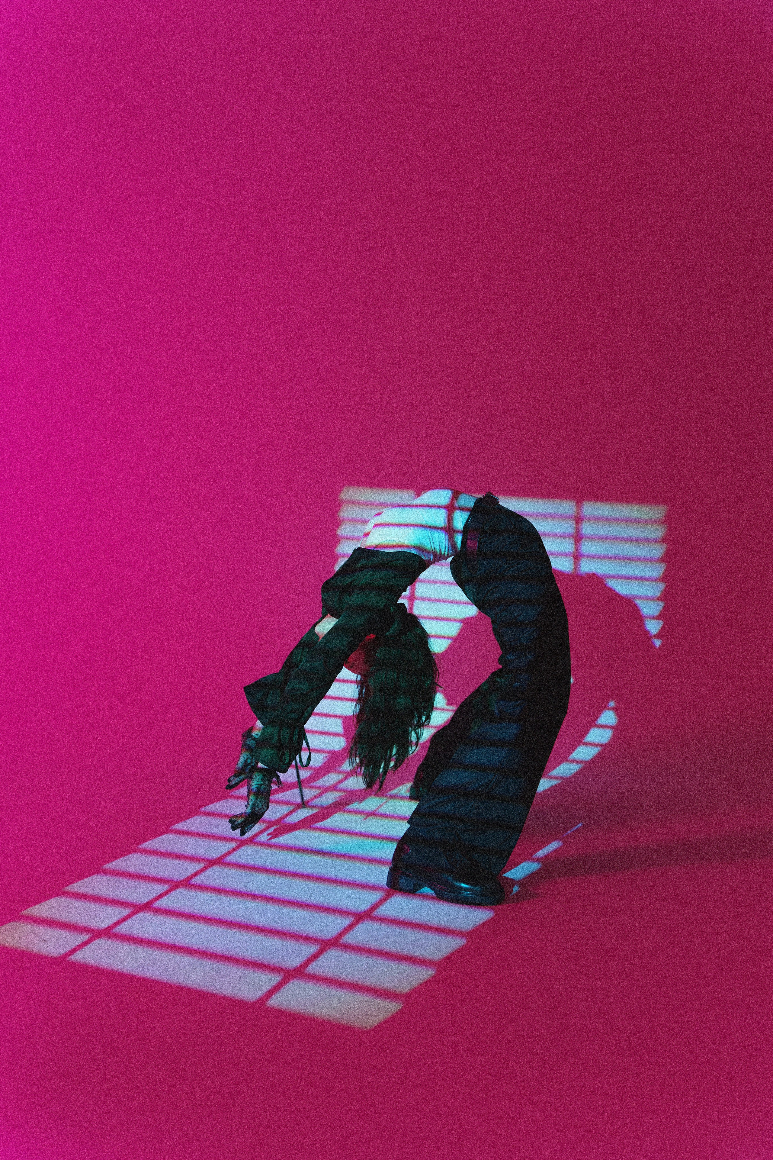 Цветной свет и Соня. Фотограф Надежда Погребняк | Рязань | Москва