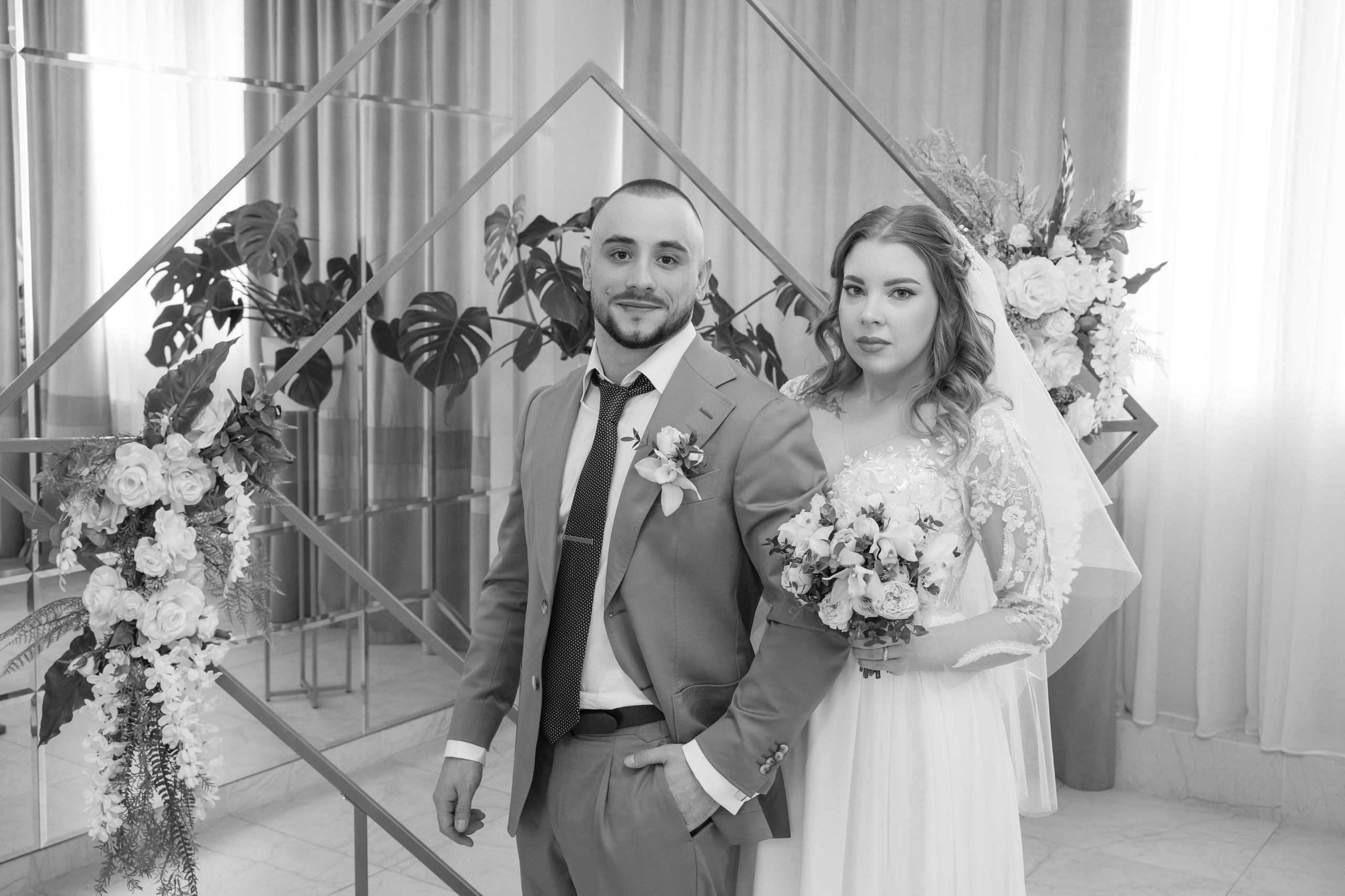 Варя и Денис, 4 ЗАГС + банкет. Свадебный и репортажный фотограф (Москва, Королев и другие)