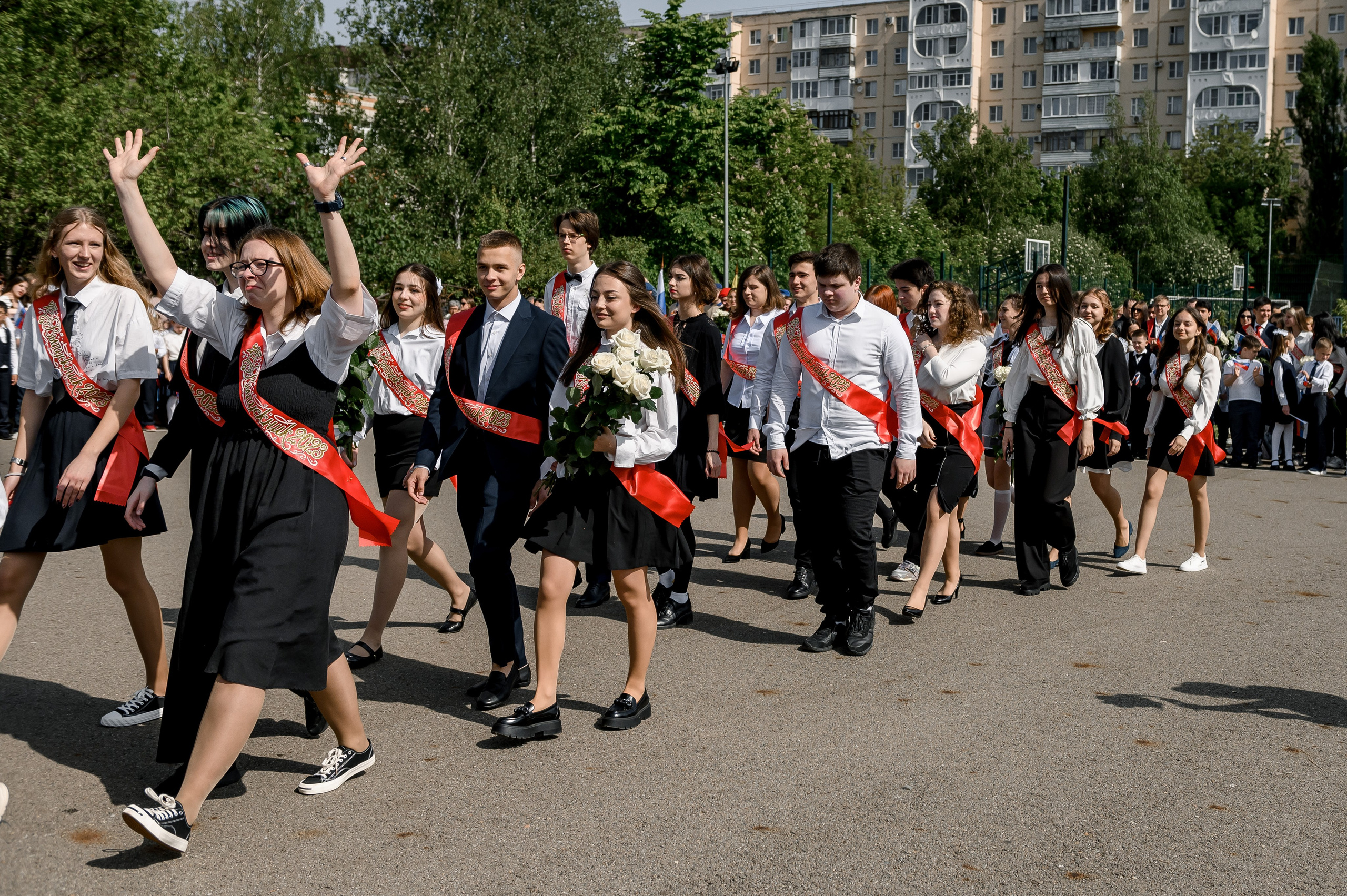 Последний звонок 11В класс. Свадебный и семейный фотограф в Ставрополе Роман Иванов
