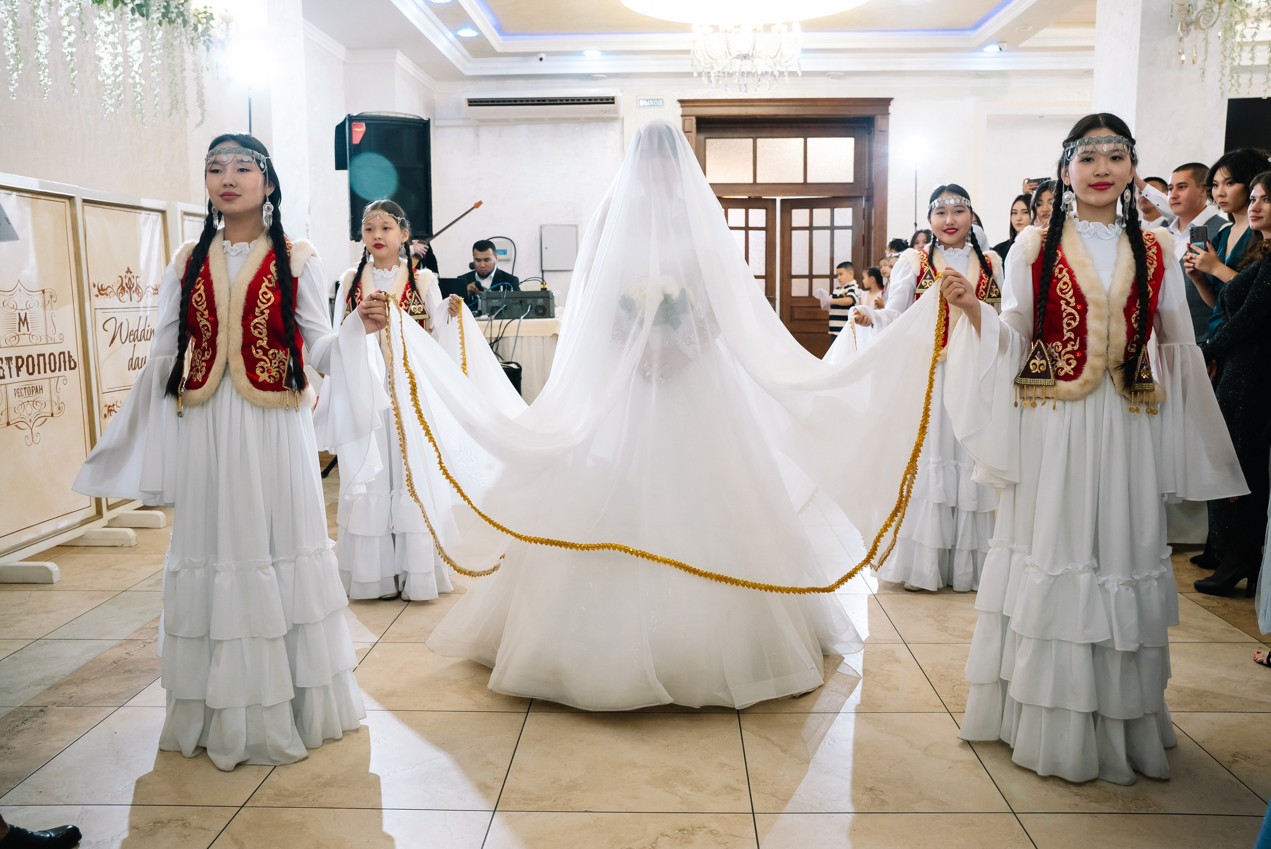 Тимирлан и Асель. Свадебный фотограф в Самаре Анна Ковалева