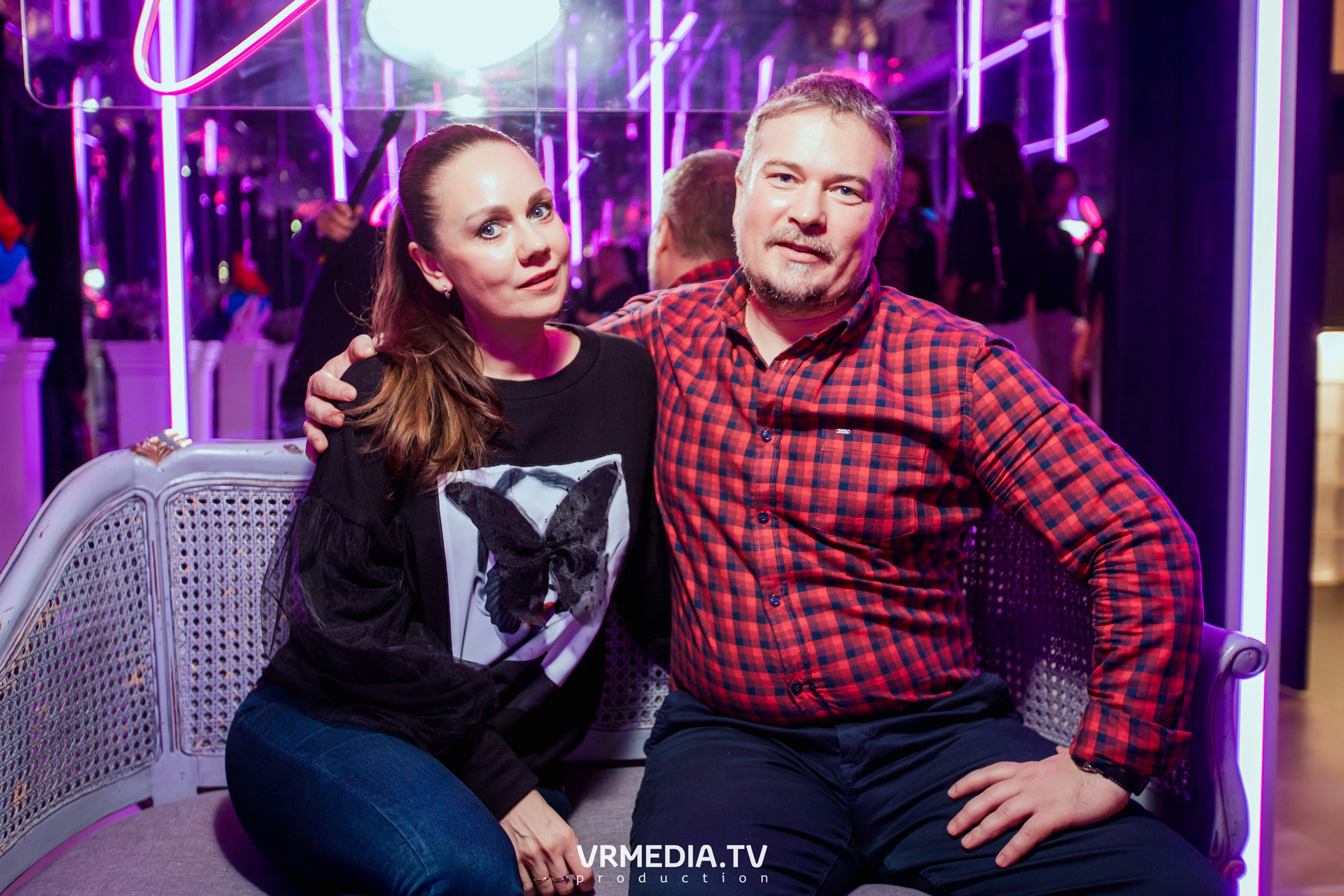 Merry Christmas в караоке «Volna»