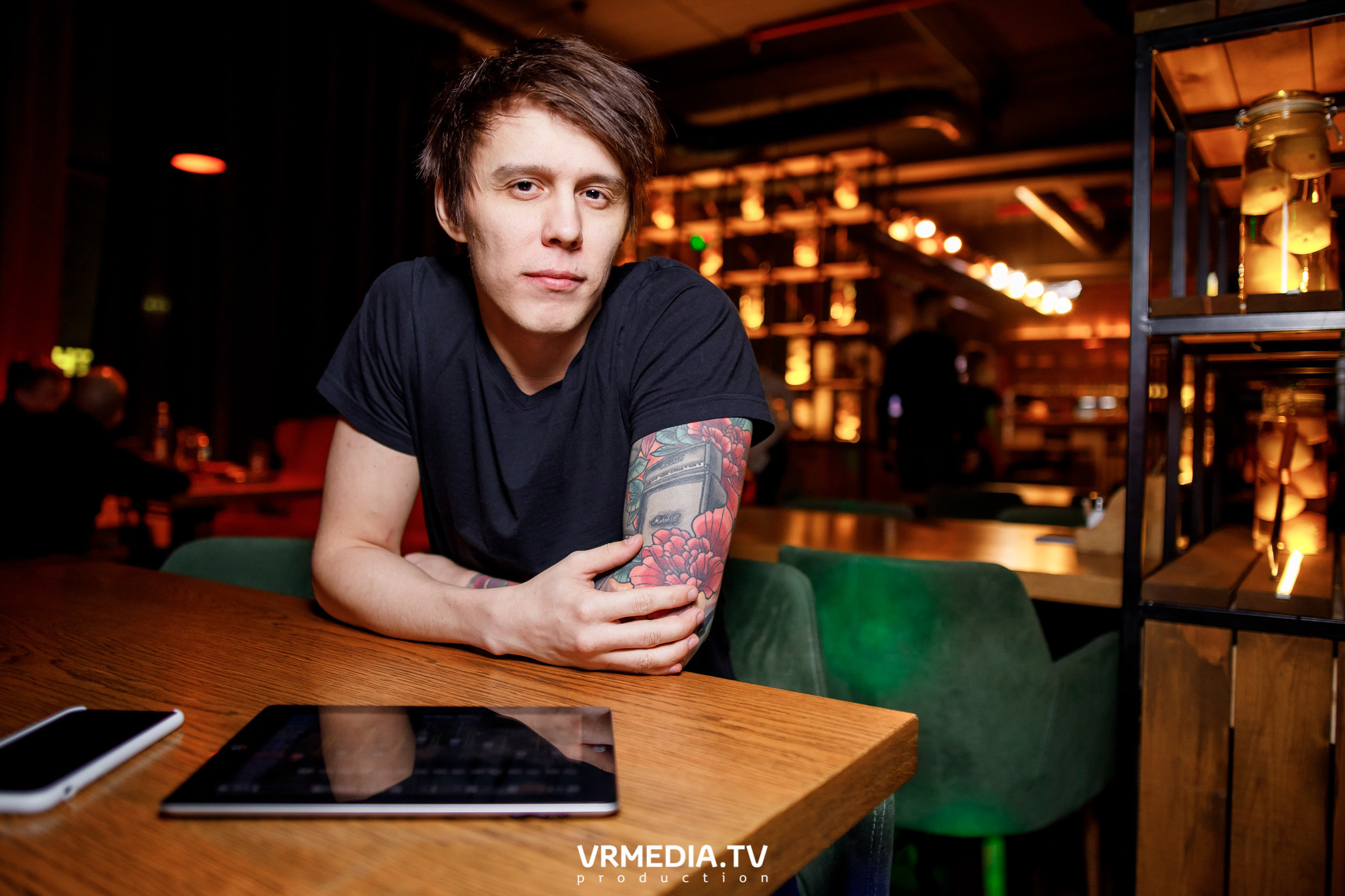 Индиго в гриль-баре «Жара»