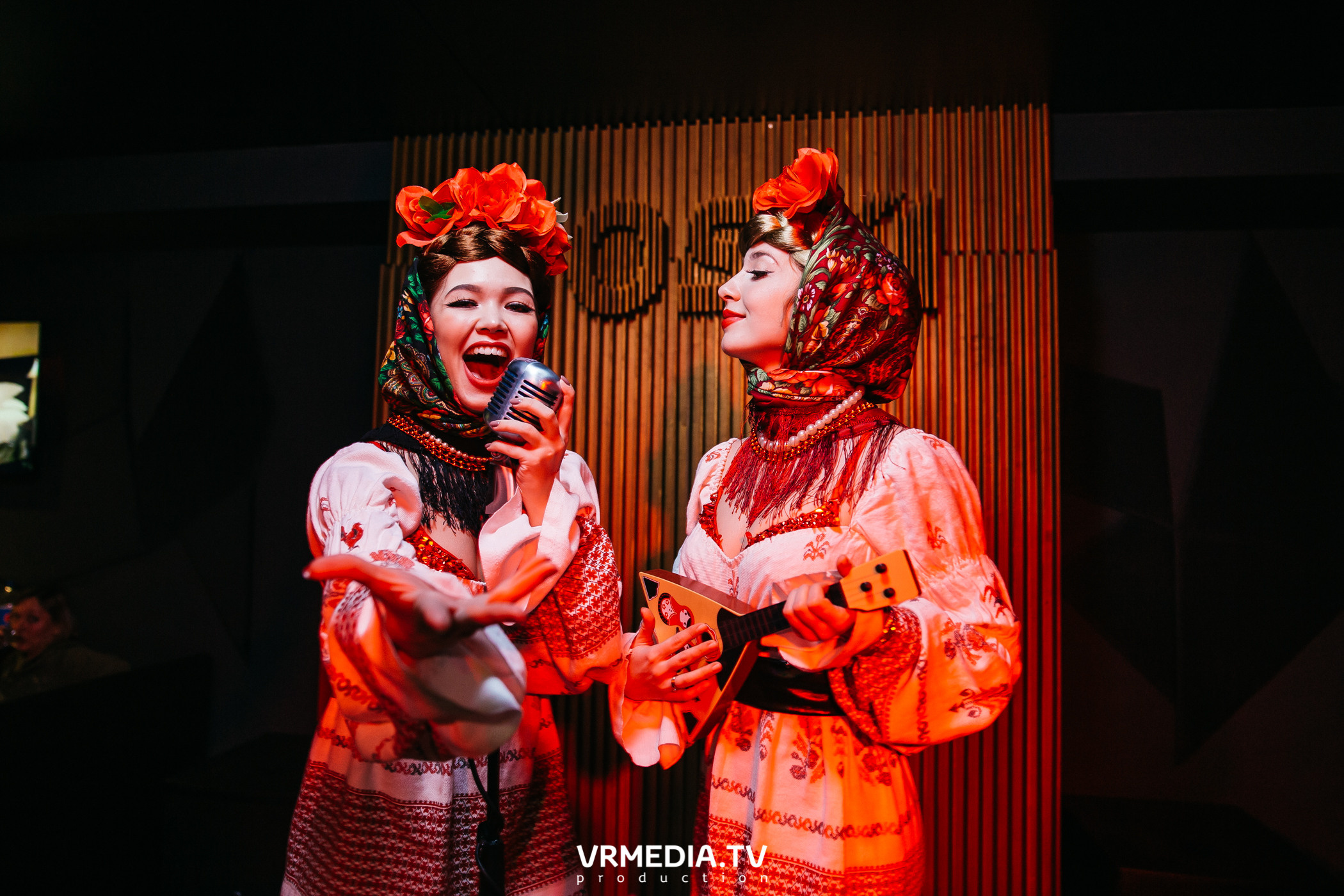 Выходные в баре «DOSKI»