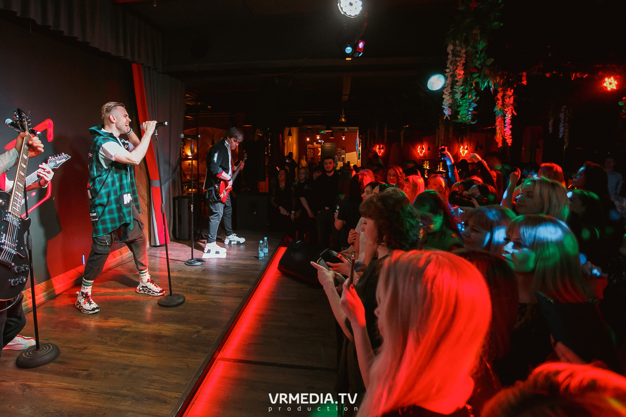 Группа «На-На» в гриль-баре «Жара»