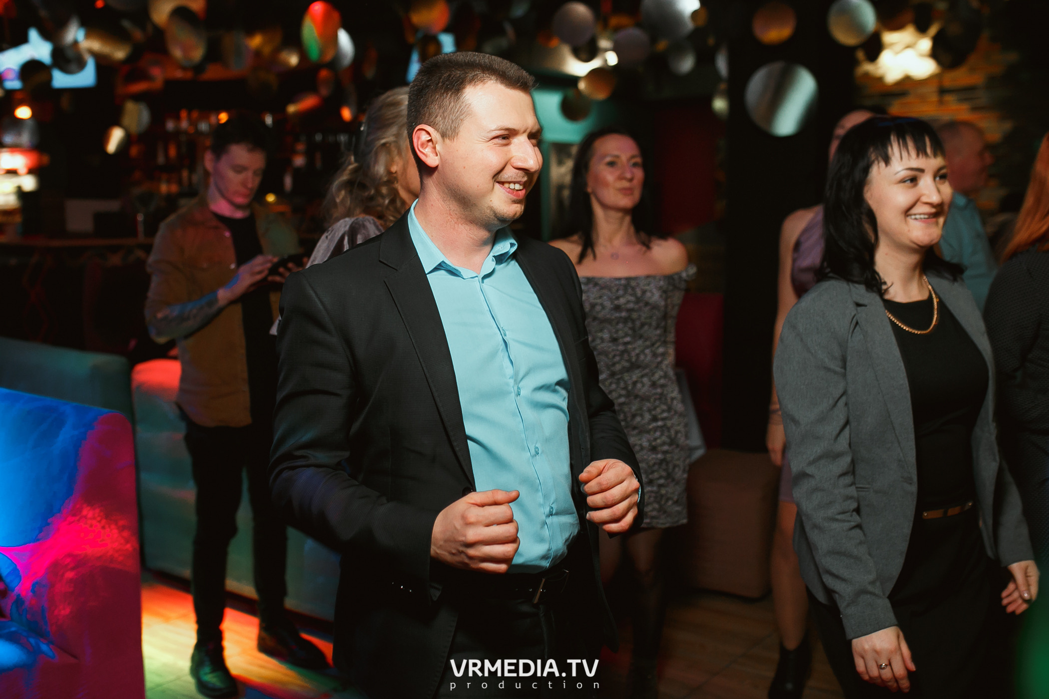 Международный женский день в караоке «Mimo Not»