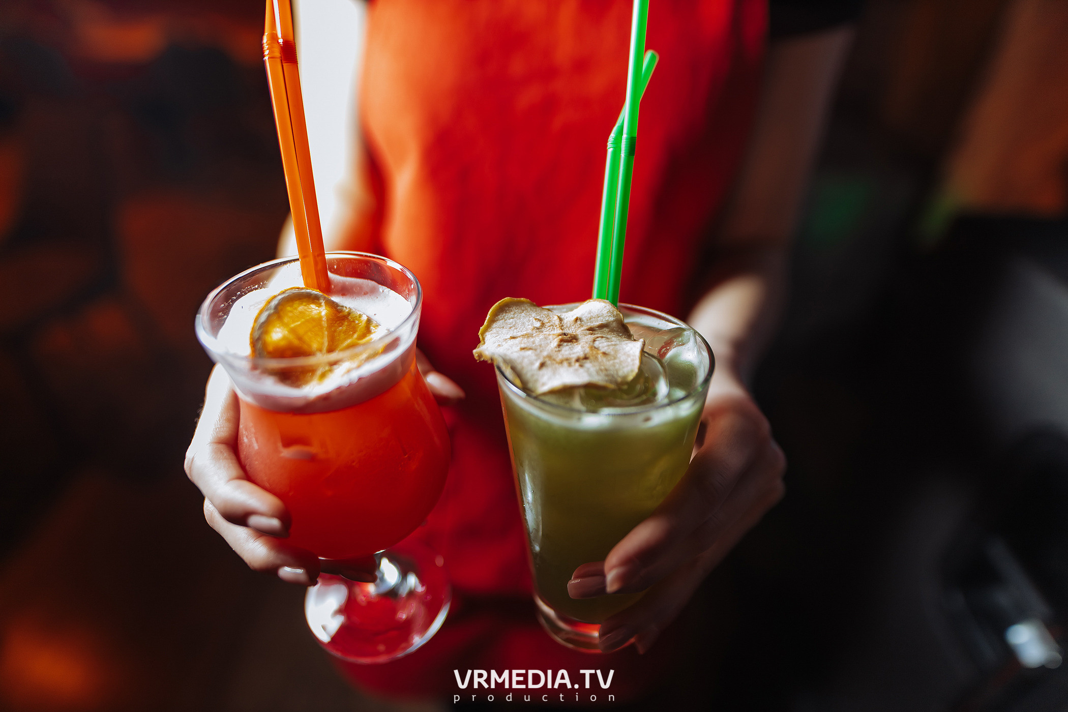 Мы русские в гриль-баре «Жара»