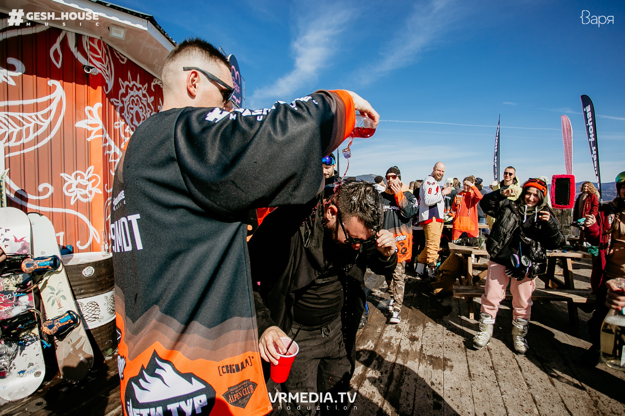 GESH HOUSE MUSIC в ВАРЯ бар