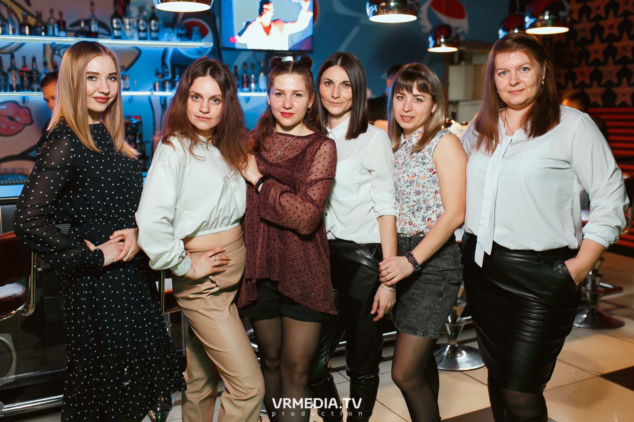 Международный женский день в караоке-баре «Четыре стихии»