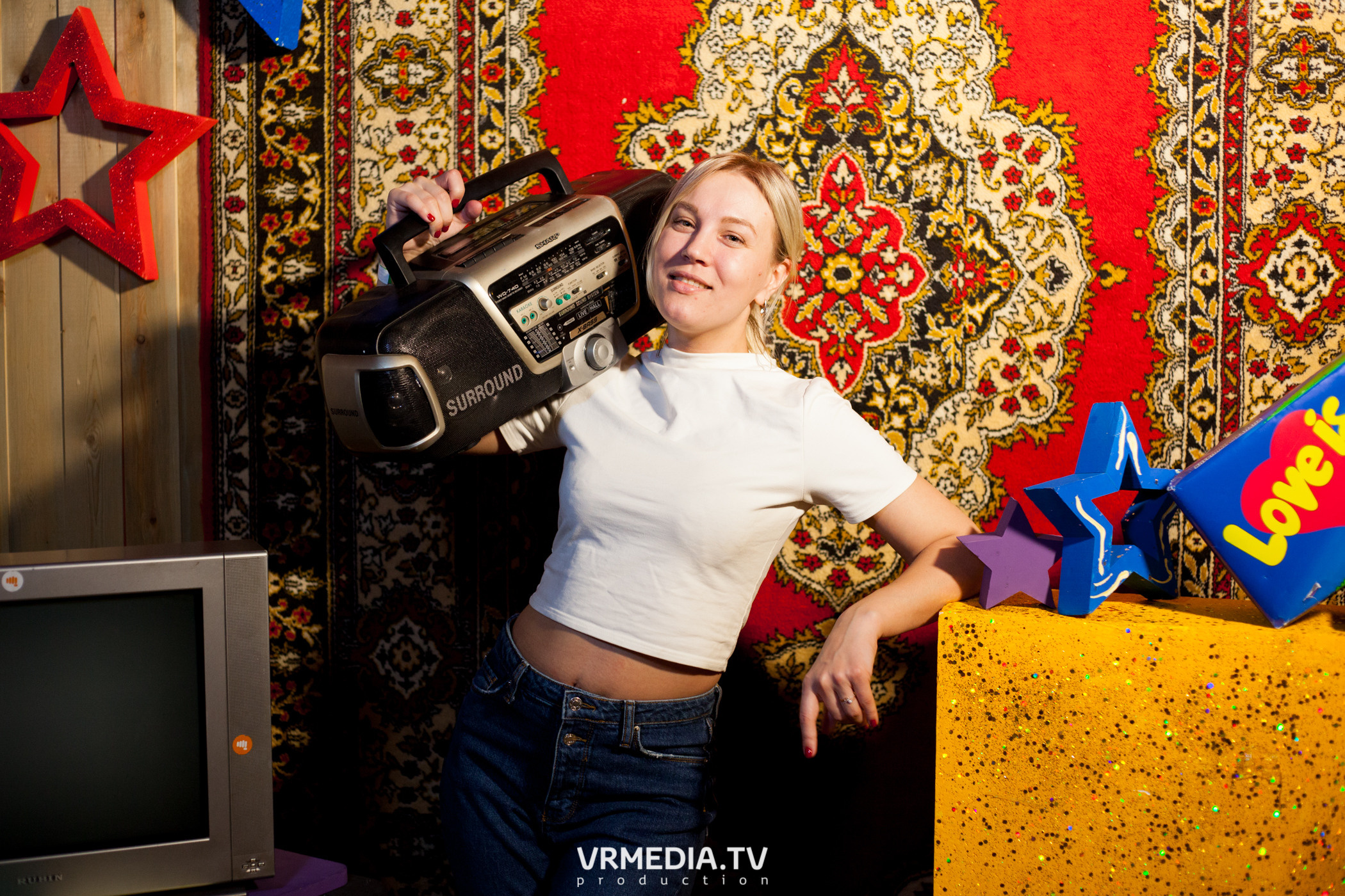 Крупным Планом в гриль-баре «Жара»