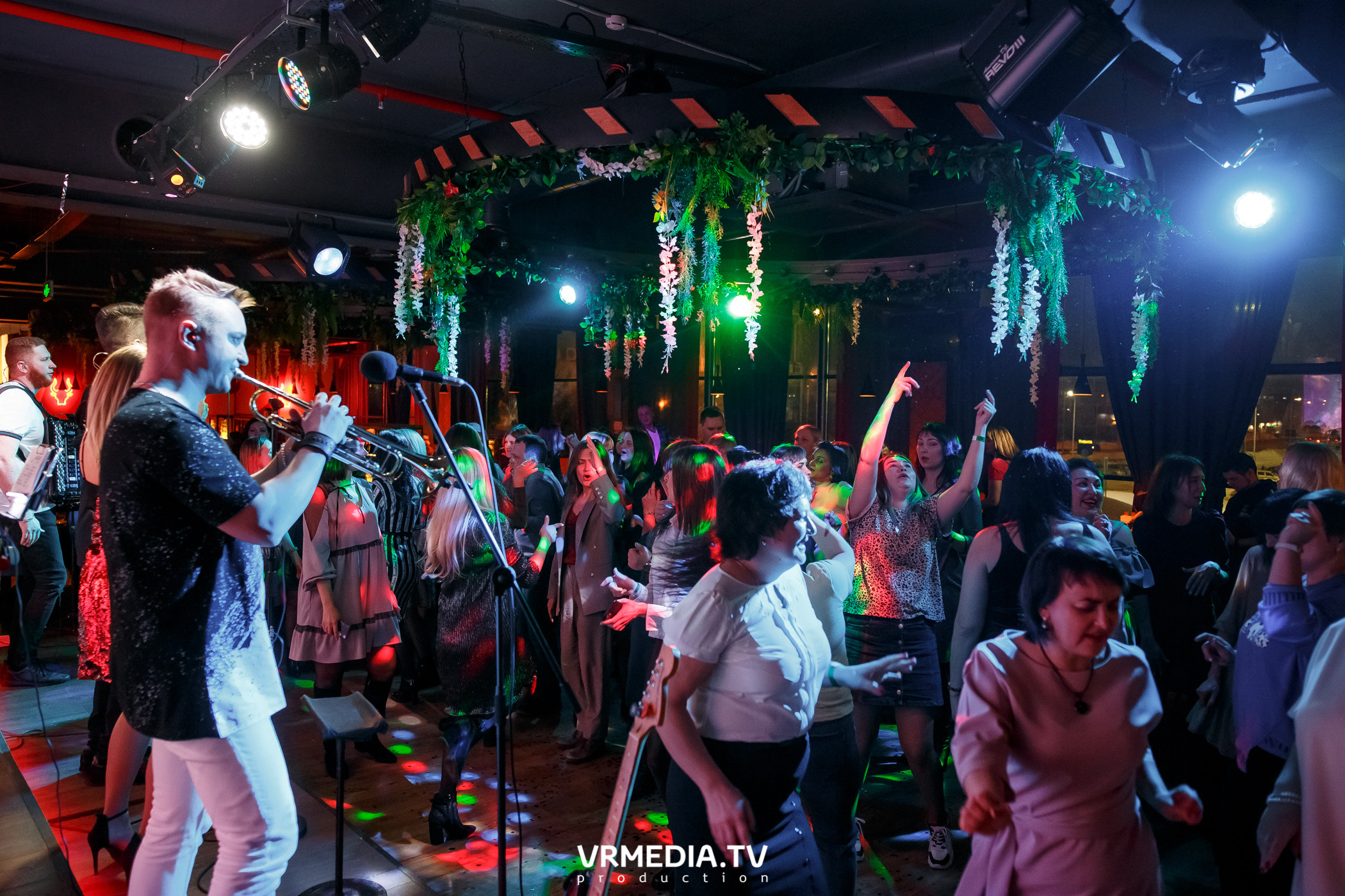 #ЖаркийЖенскийДень в гриль-баре «Жара»