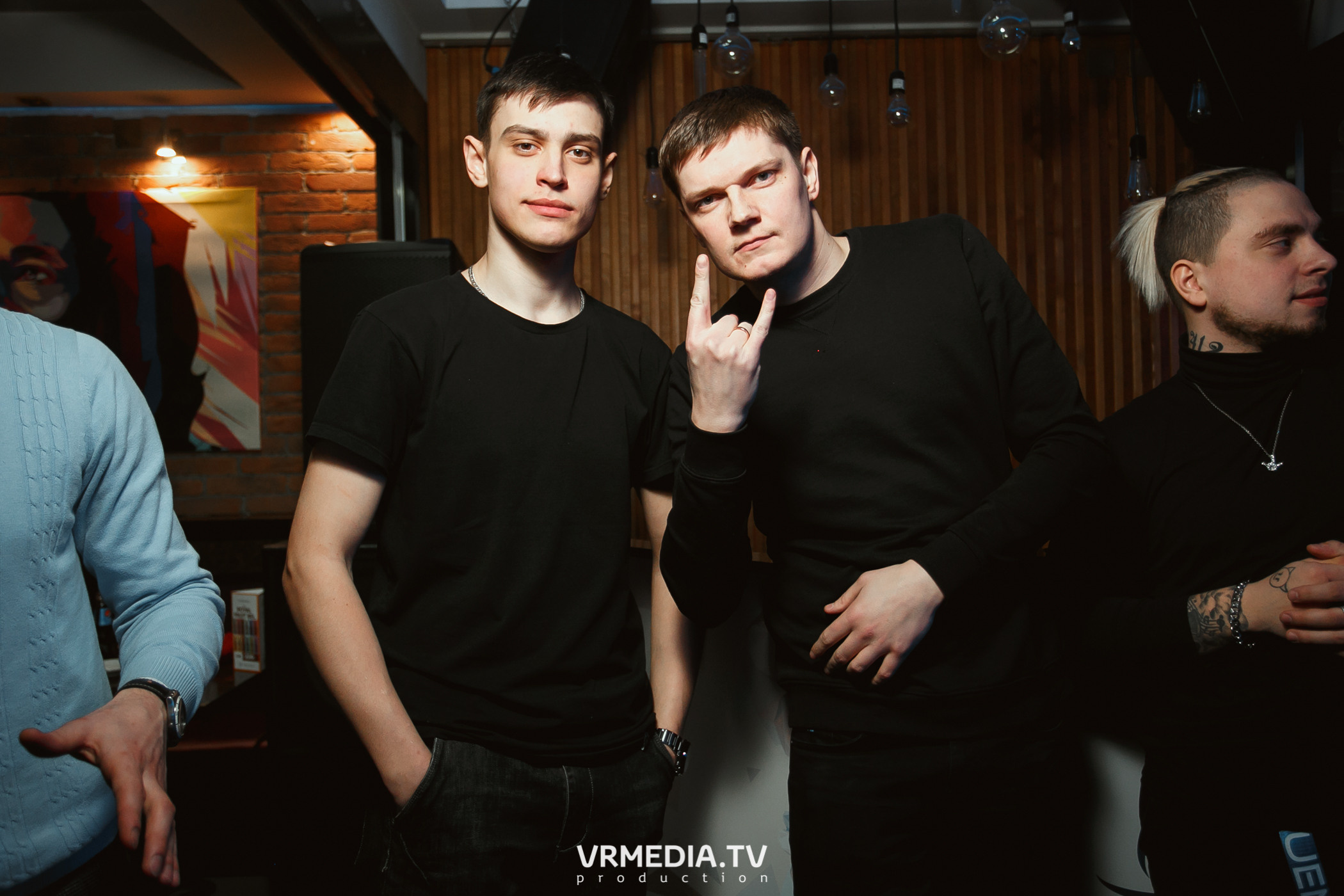 Международный женский день в караоке-баре «Четыре стихии»