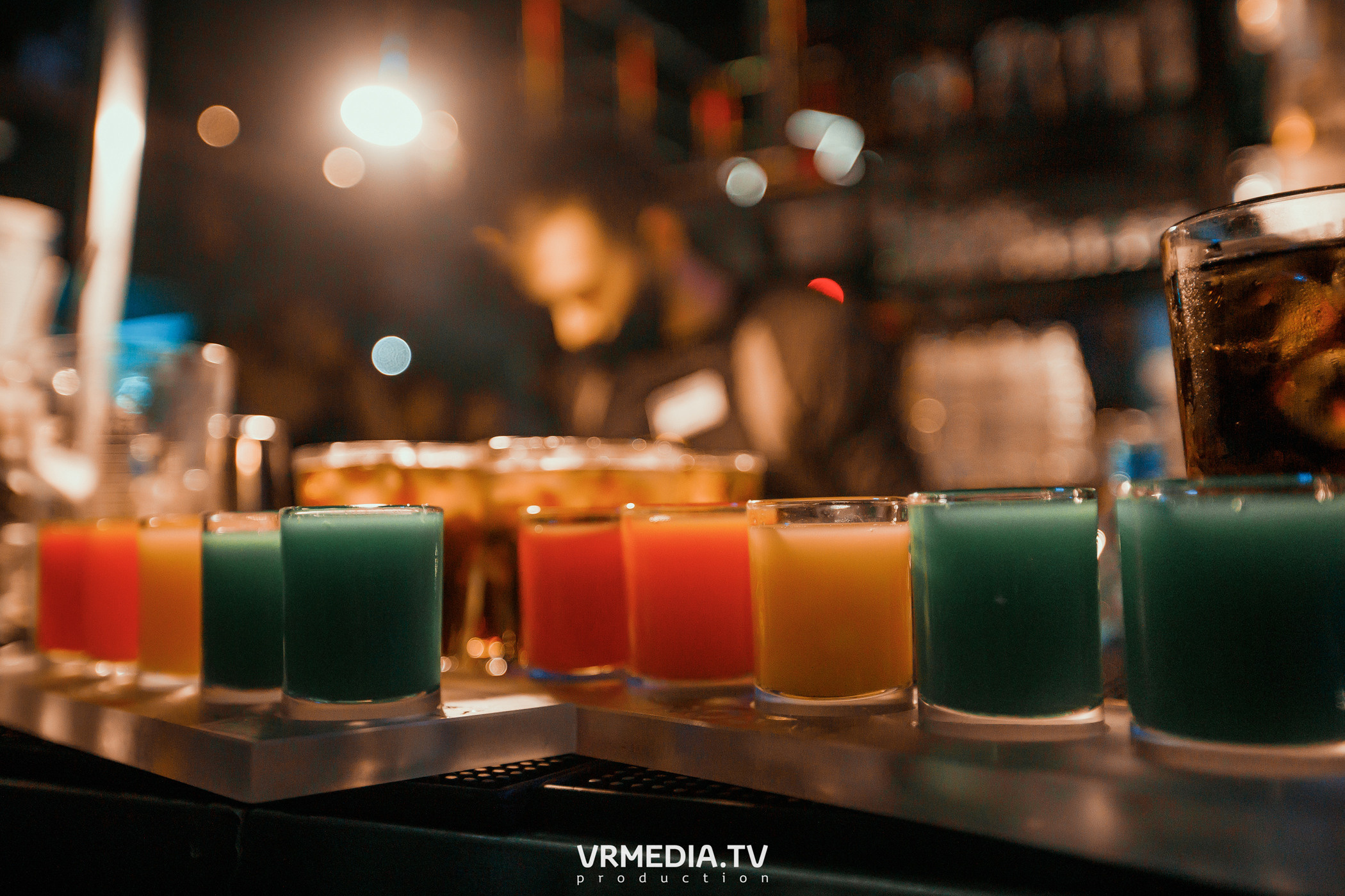 Выходные в баре «DOSKI»