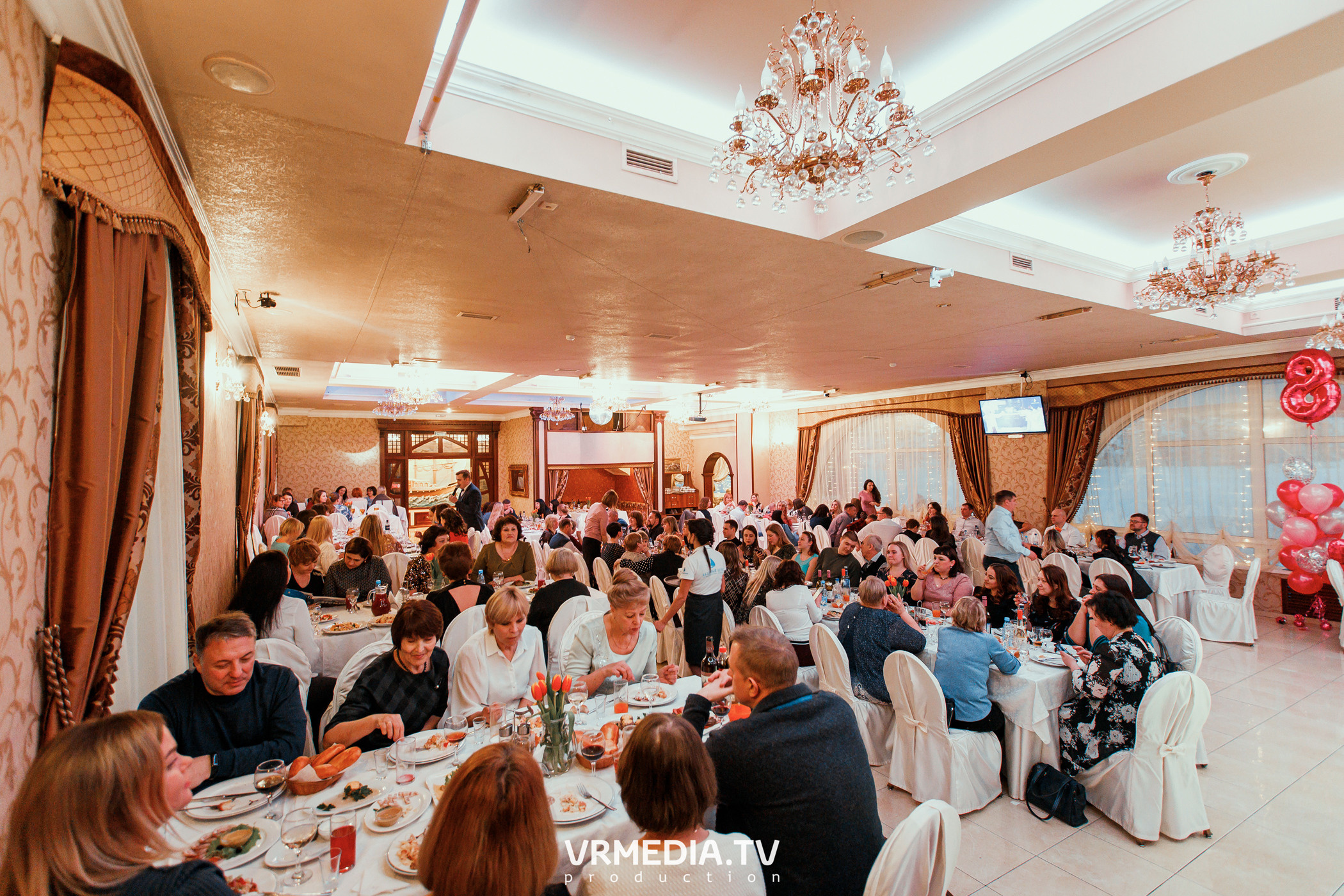 Международный женский день в РК «Лазурный Берег»