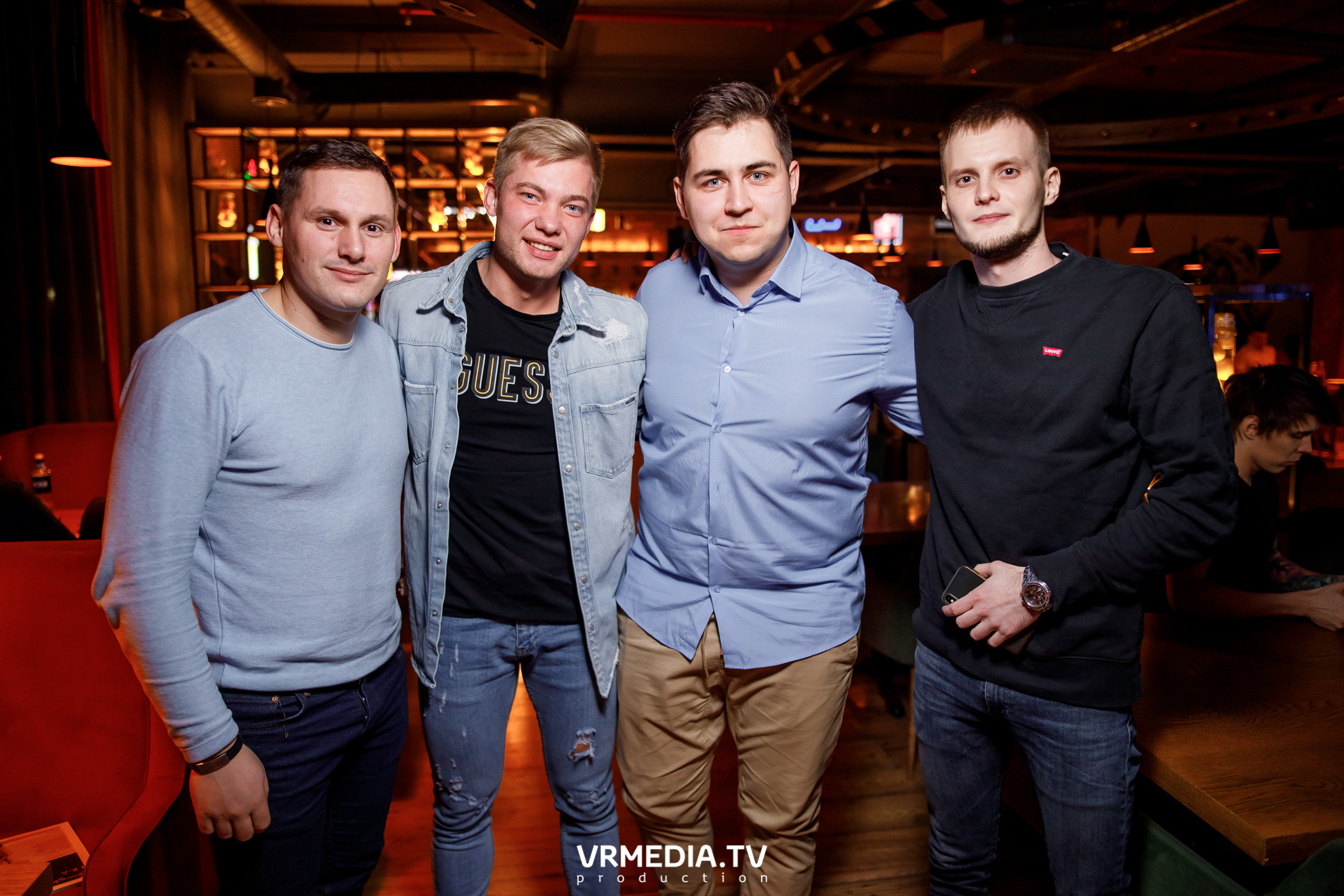 Индиго в гриль-баре «Жара»