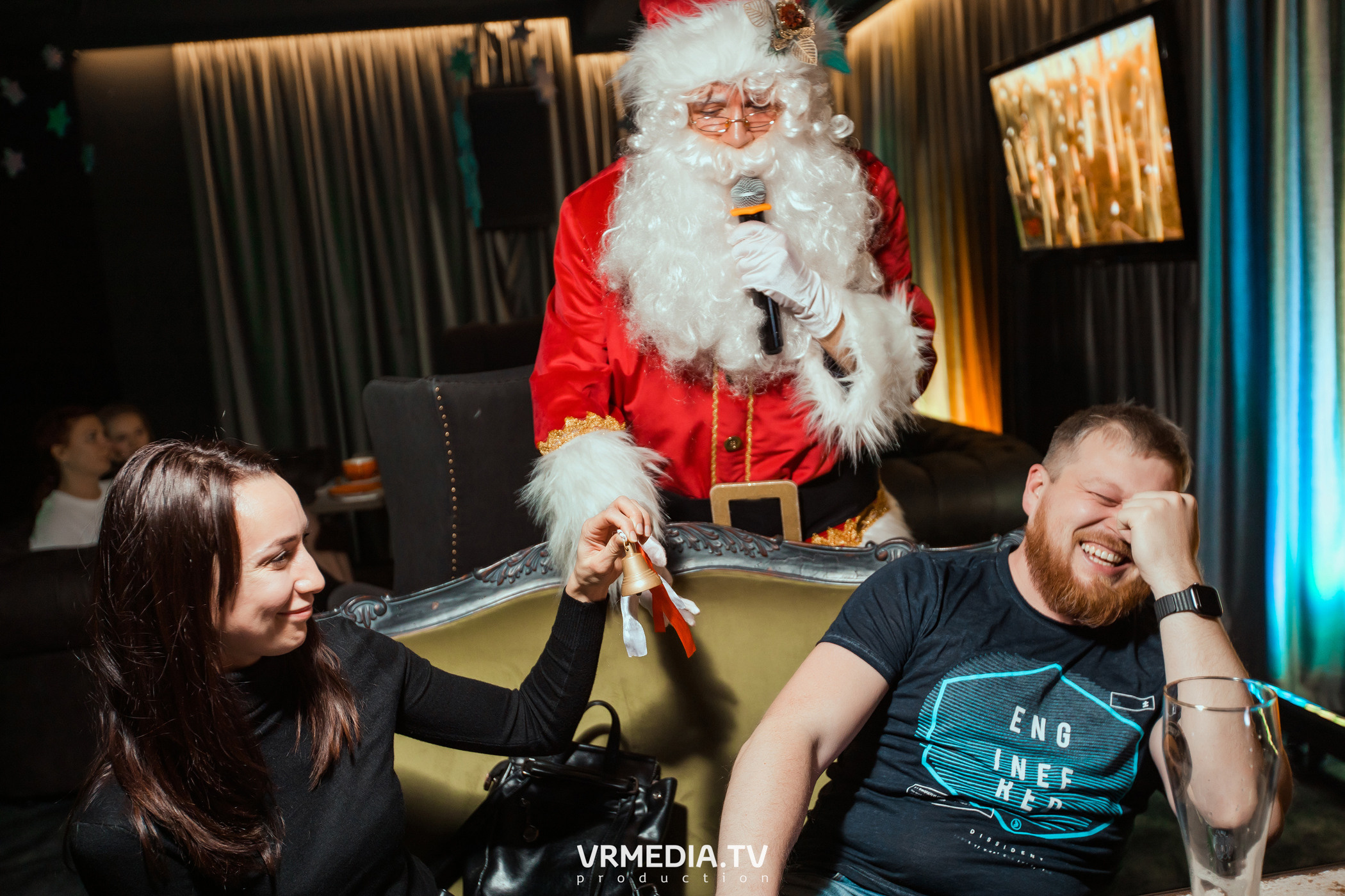 Merry Christmas в караоке «Volna»