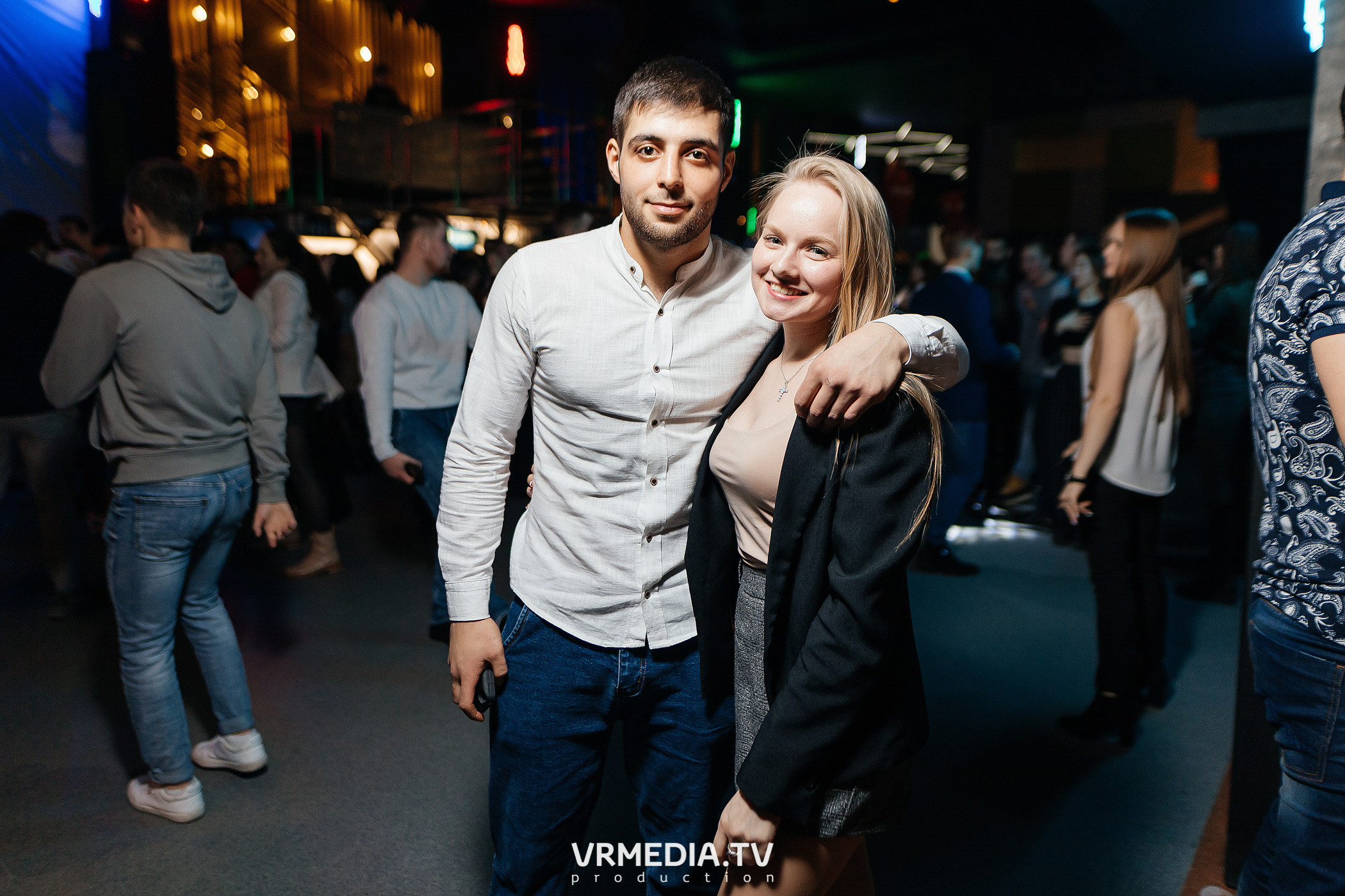 Выходные в баре «DOSKI»