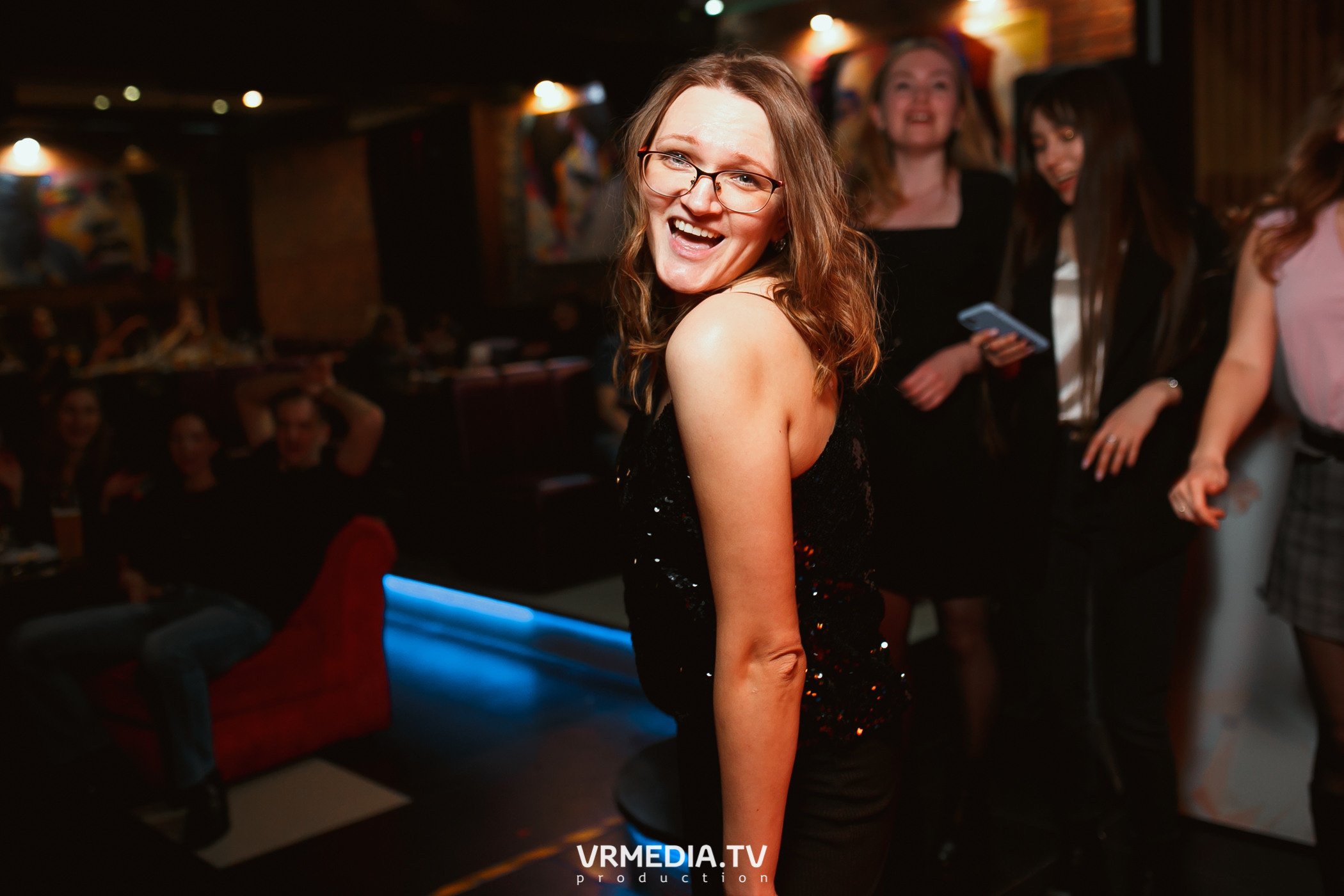 Международный женский день в караоке-баре «Четыре стихии»