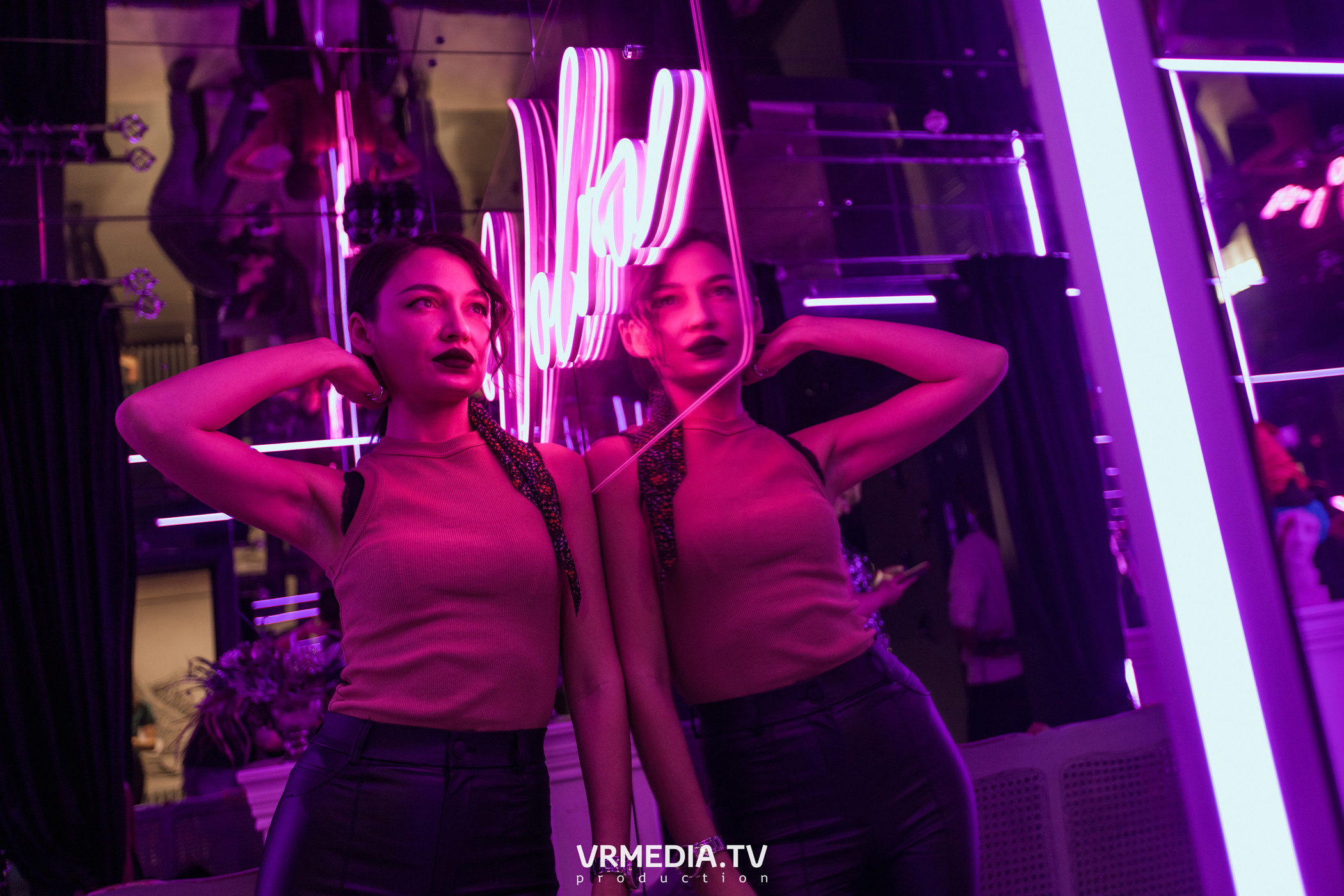 Merry Christmas в караоке «Volna»