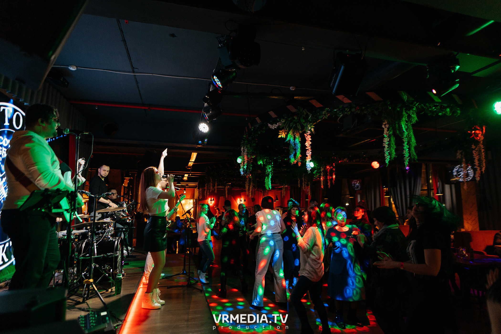 Коктейль Молотова в гриль-баре «Жара»