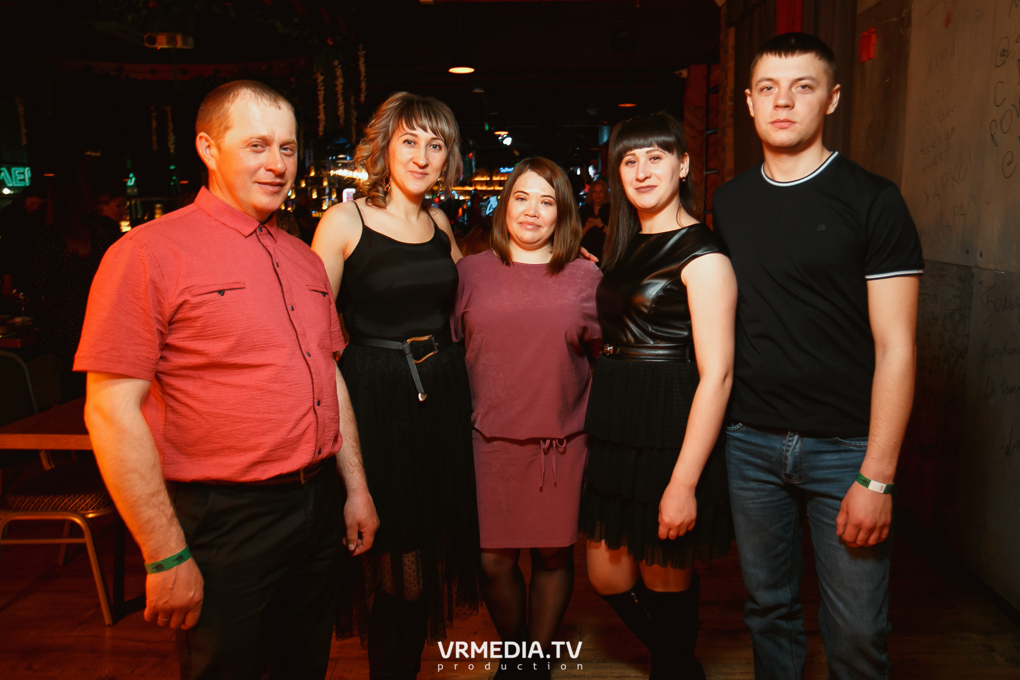 Алые Паруса в гриль-баре «Жара»